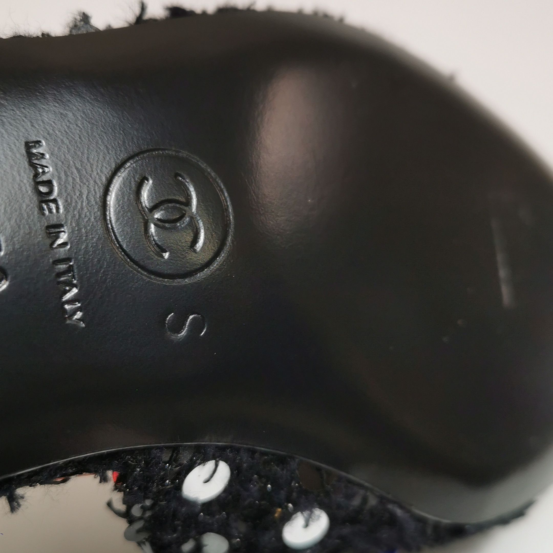 Chanel Chanel Women 5 Flats Size US 5 / IT 35 - 10 Thumbnail