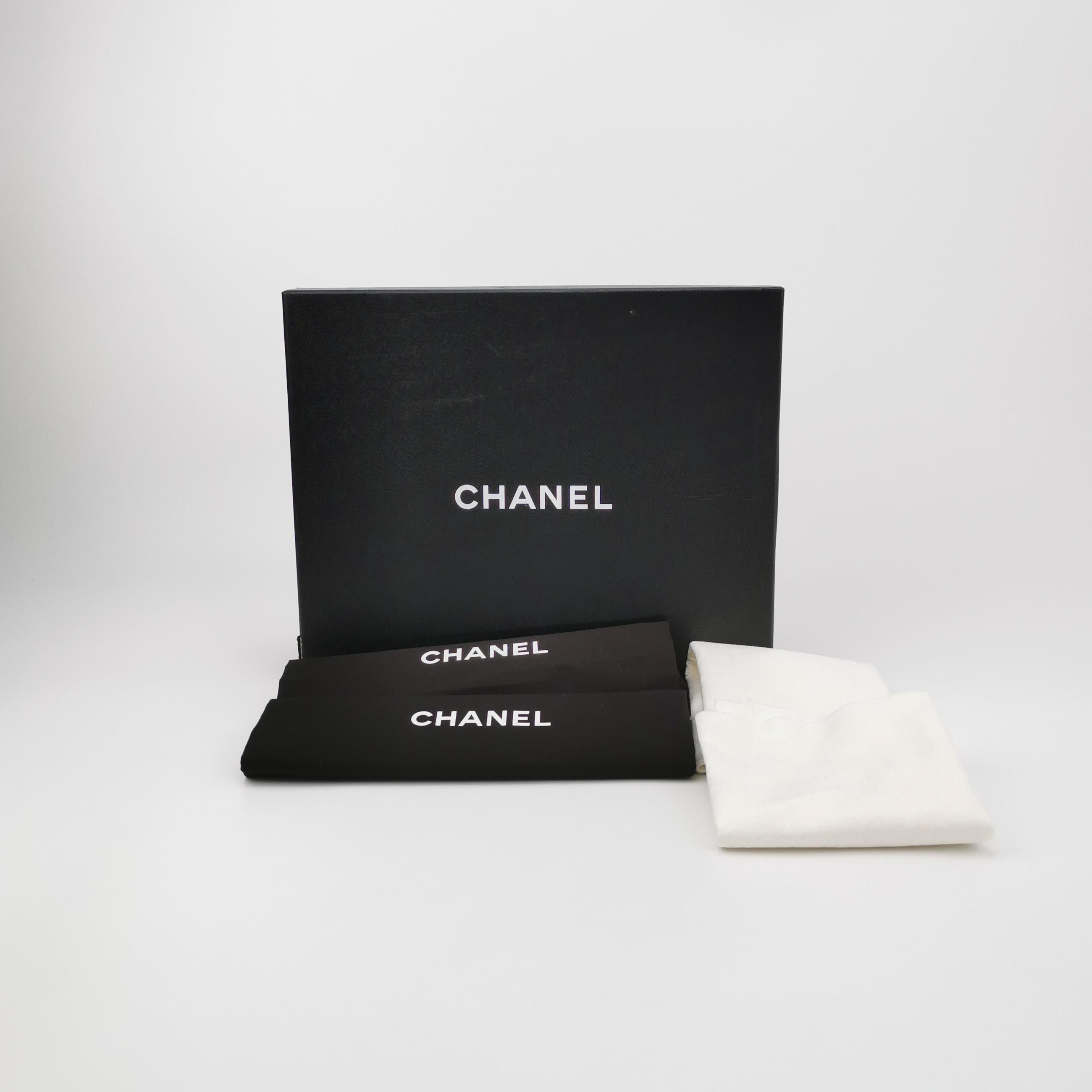 Chanel Chanel Women 7-5 Flats Size US 7.5 / IT 37.5 - 6 Thumbnail