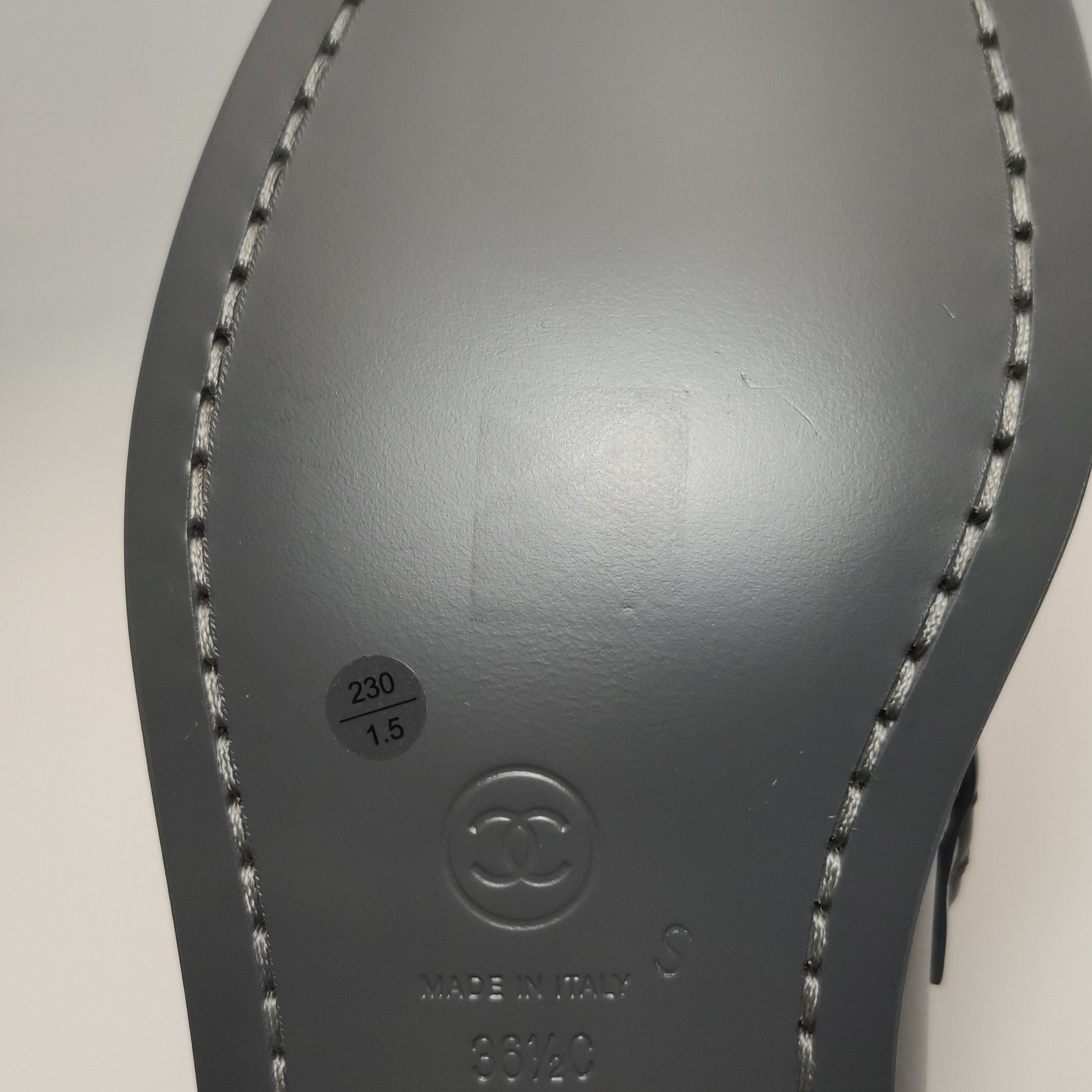 Chanel Chanel Women 6-5 Flats Size US 6.5 / IT 36.5 - 9 Thumbnail
