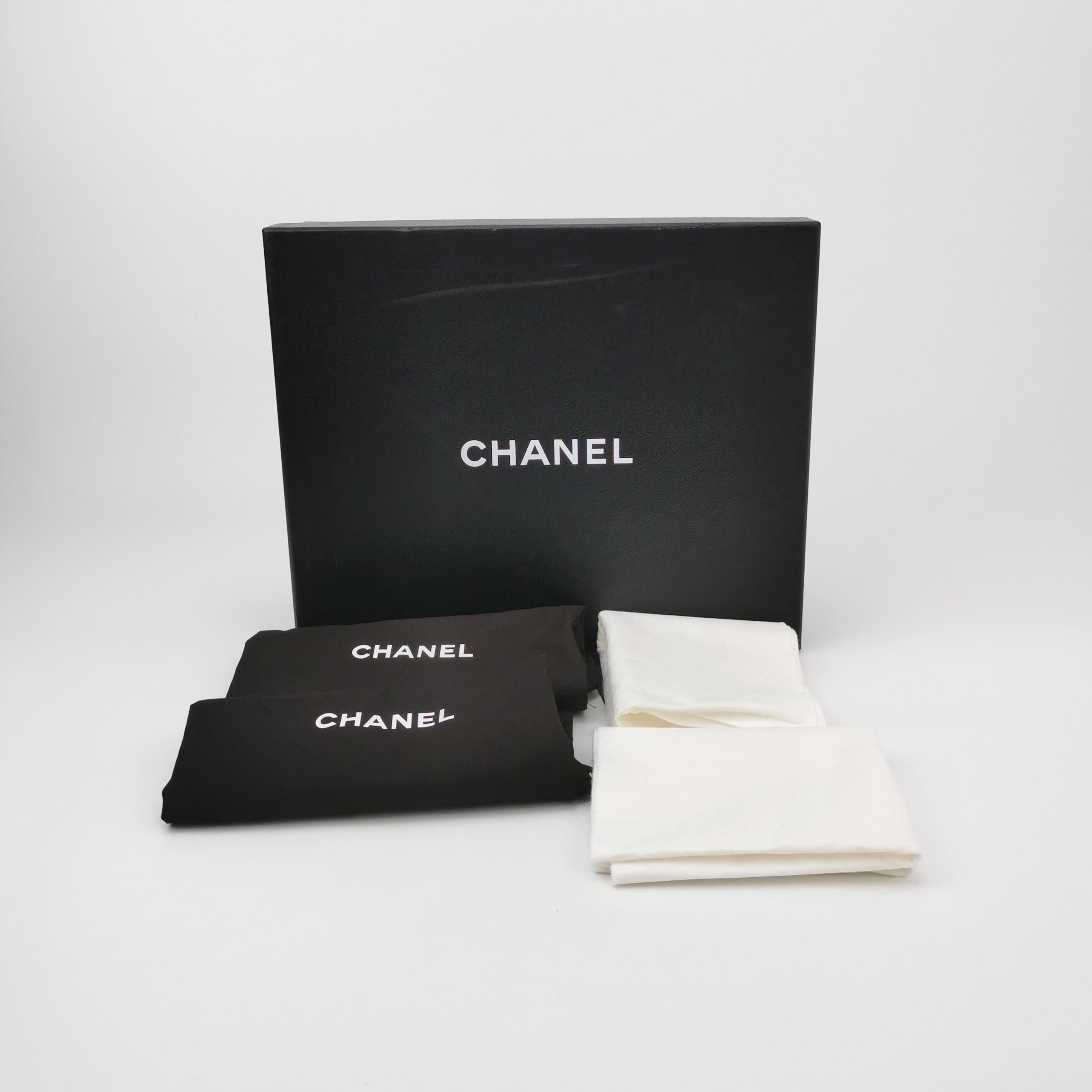Chanel Chanel Women 6-5 Flats Size US 6.5 / IT 36.5 - 6 Thumbnail