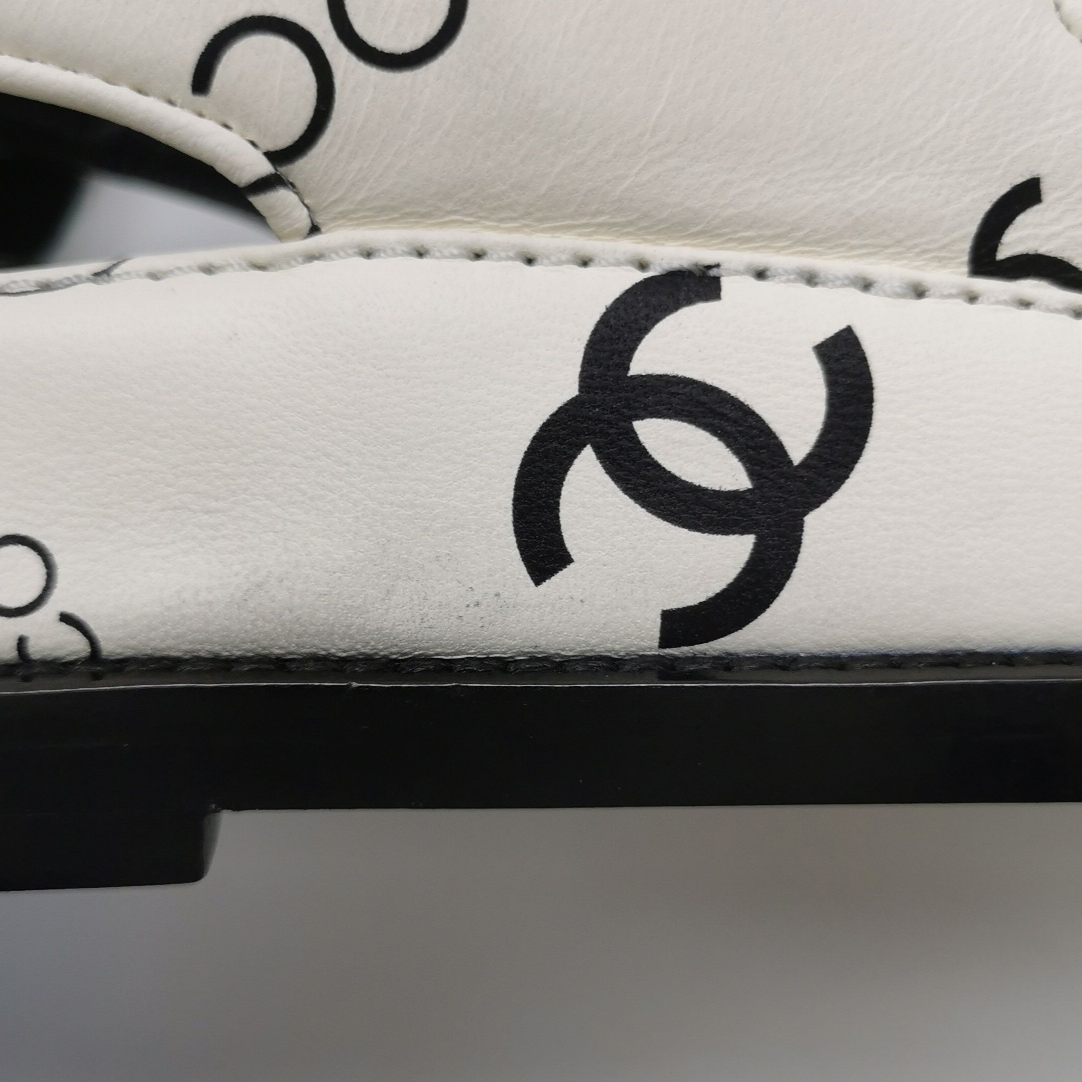 Chanel Chanel Women 7 Sandals Size US 7 / IT 37 - 8 Thumbnail