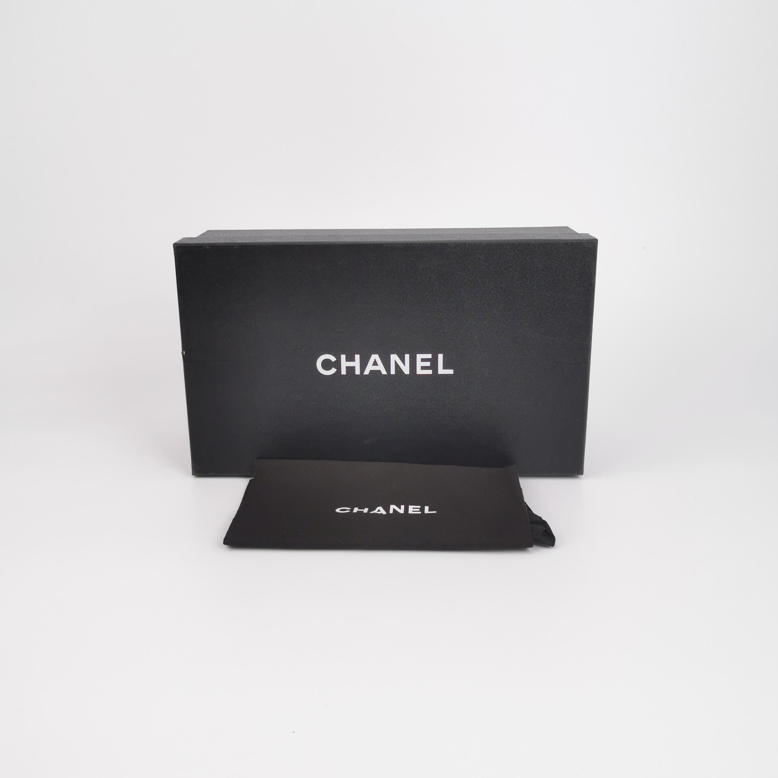 Chanel Chanel Women 7 Flats Size US 7 / IT 37 - 6 Thumbnail