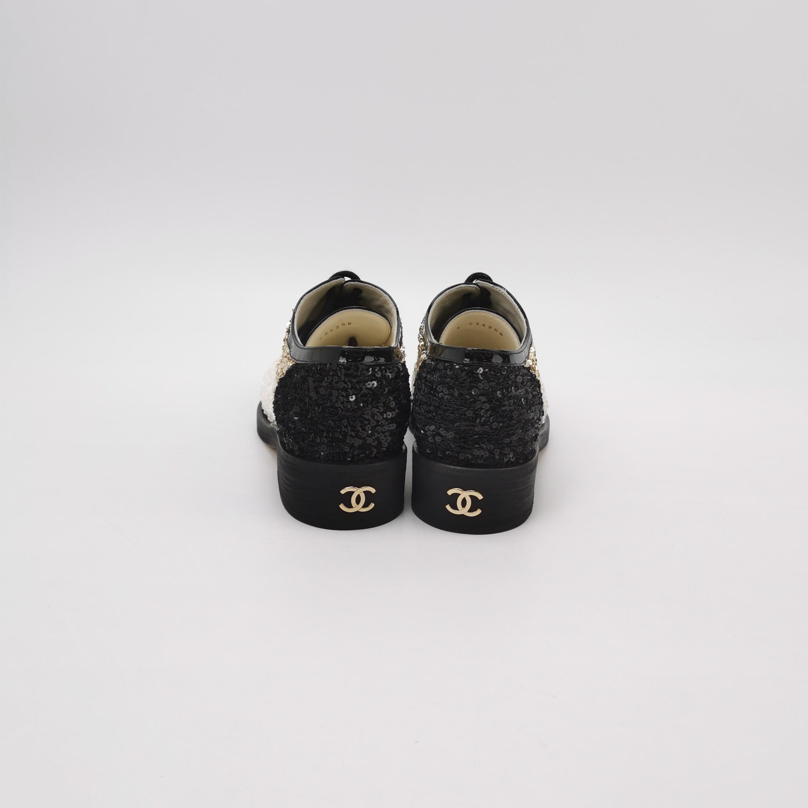 Chanel Chanel Women 7 Flats Size US 7 / IT 37 - 4 Thumbnail