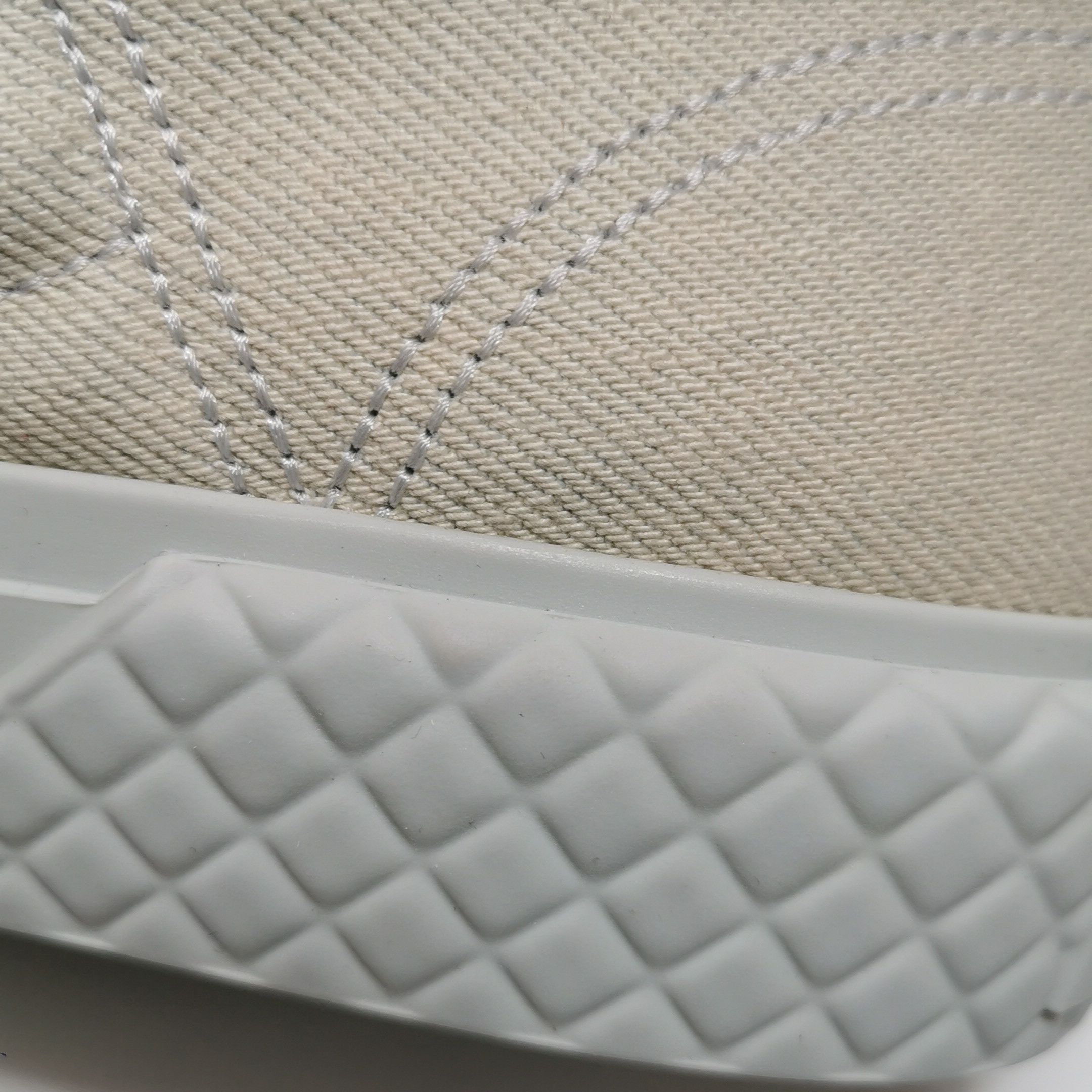Chanel Chanel Women 6 Lowtop Sneakers Size US 6 / IT 36 - 7 Thumbnail
