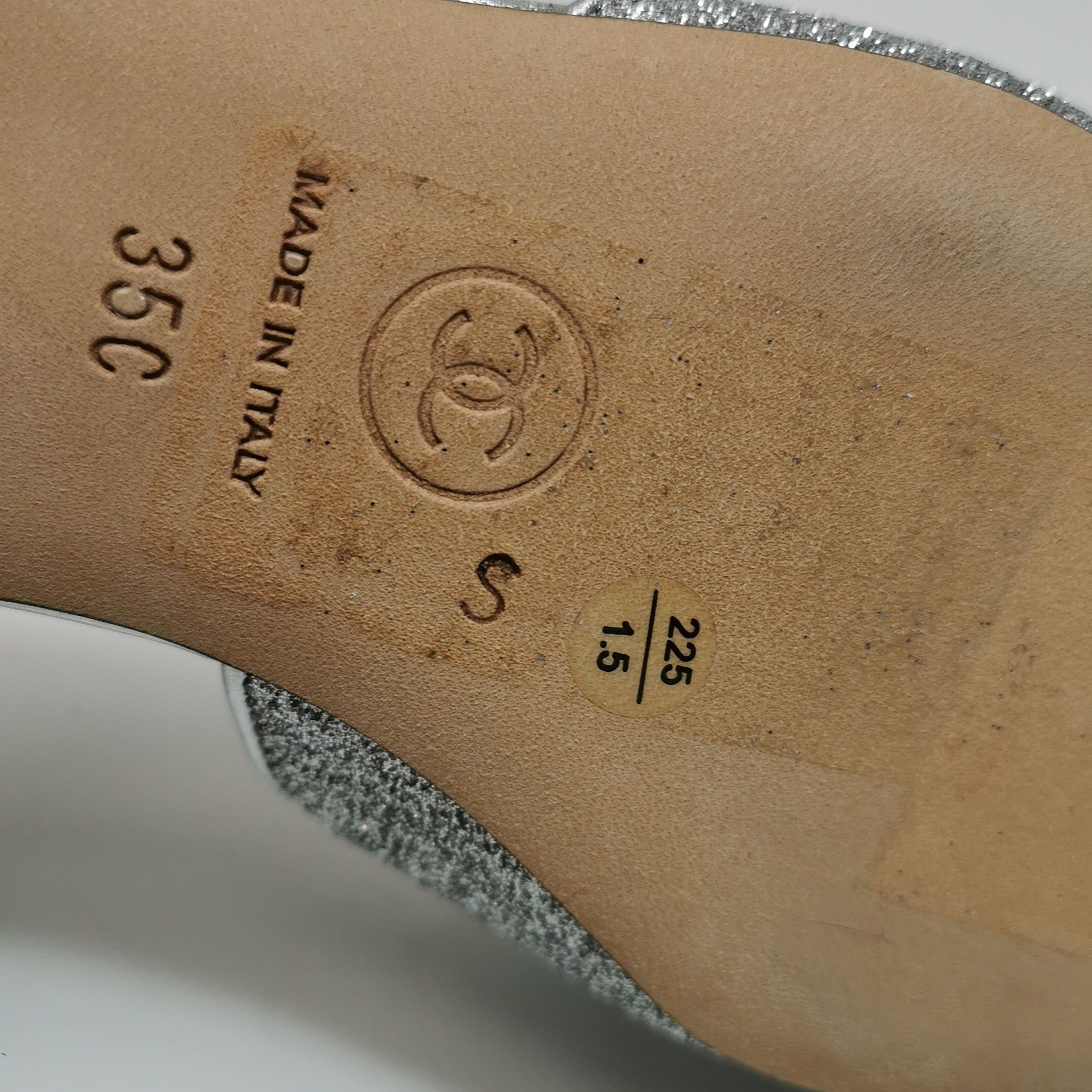 Chanel Chanel Women 5 Flats Size US 5 / IT 35 - 14 Thumbnail