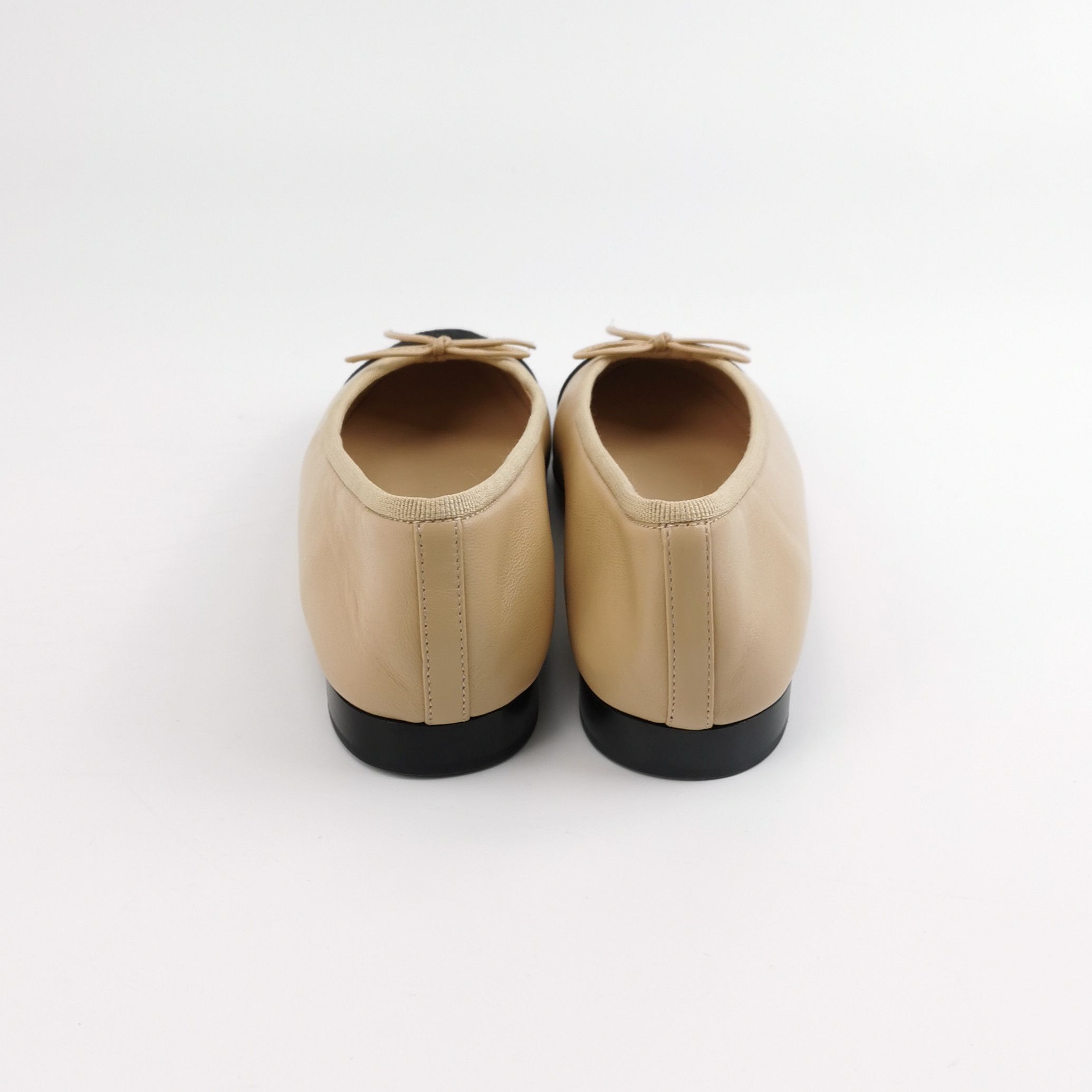 Chanel Chanel Women 5-5 Flats Size US 5.5 / IT 35.5 - 4 Thumbnail