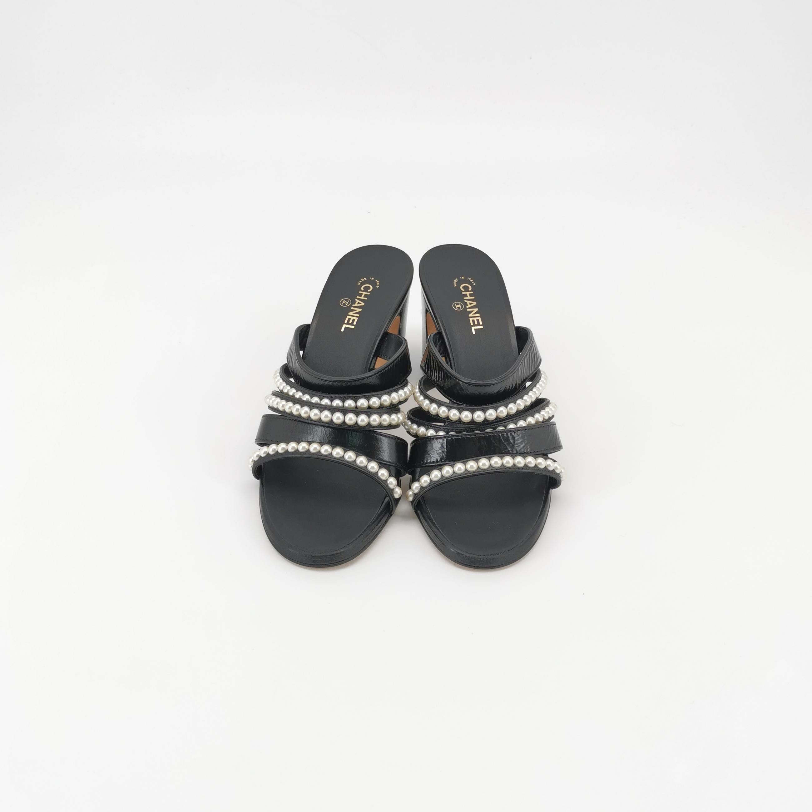 Chanel Chanel Women 6 Sandals Size US 6 / IT 36 - 3 Thumbnail