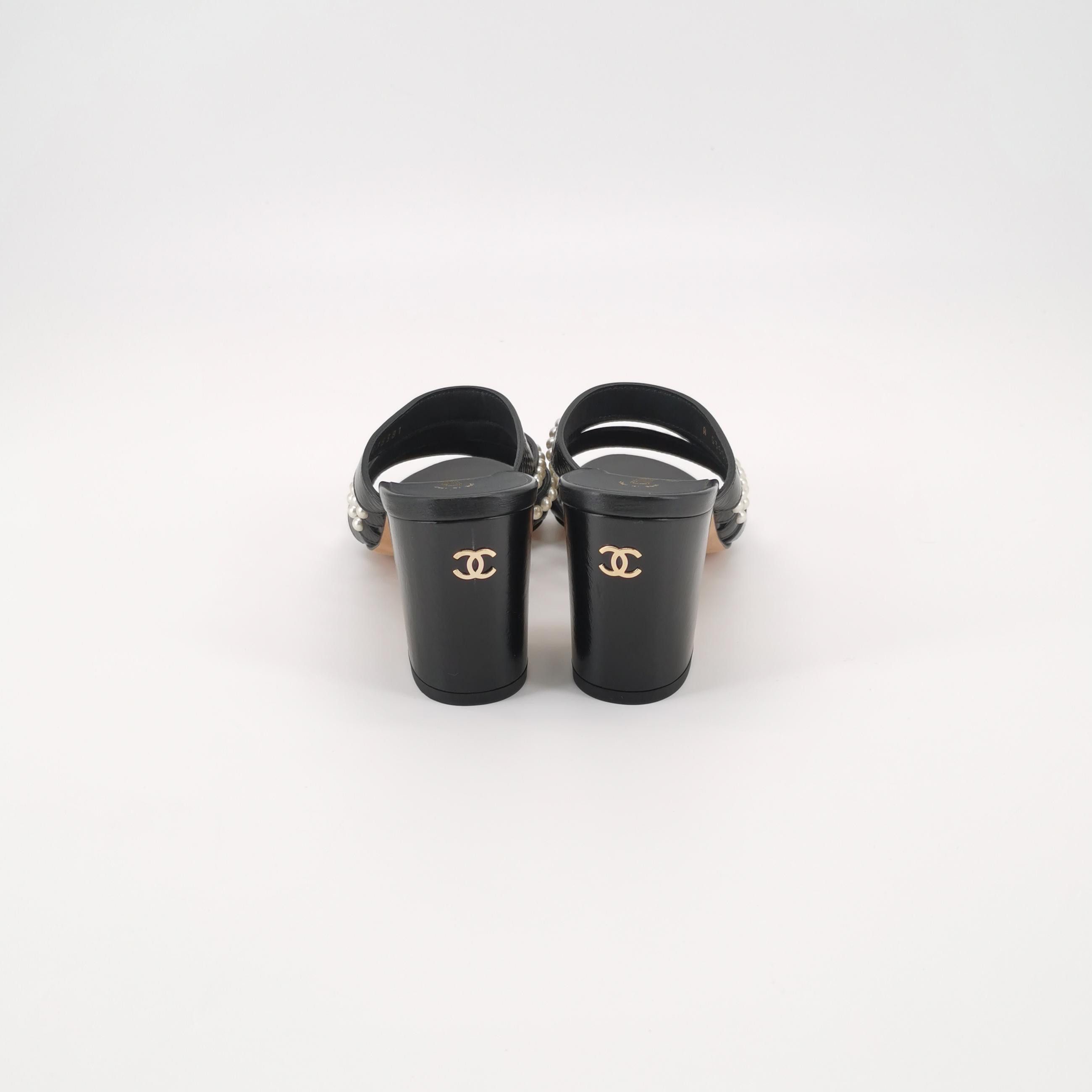 Chanel Chanel Women 6 Sandals Size US 6 / IT 36 - 4 Thumbnail