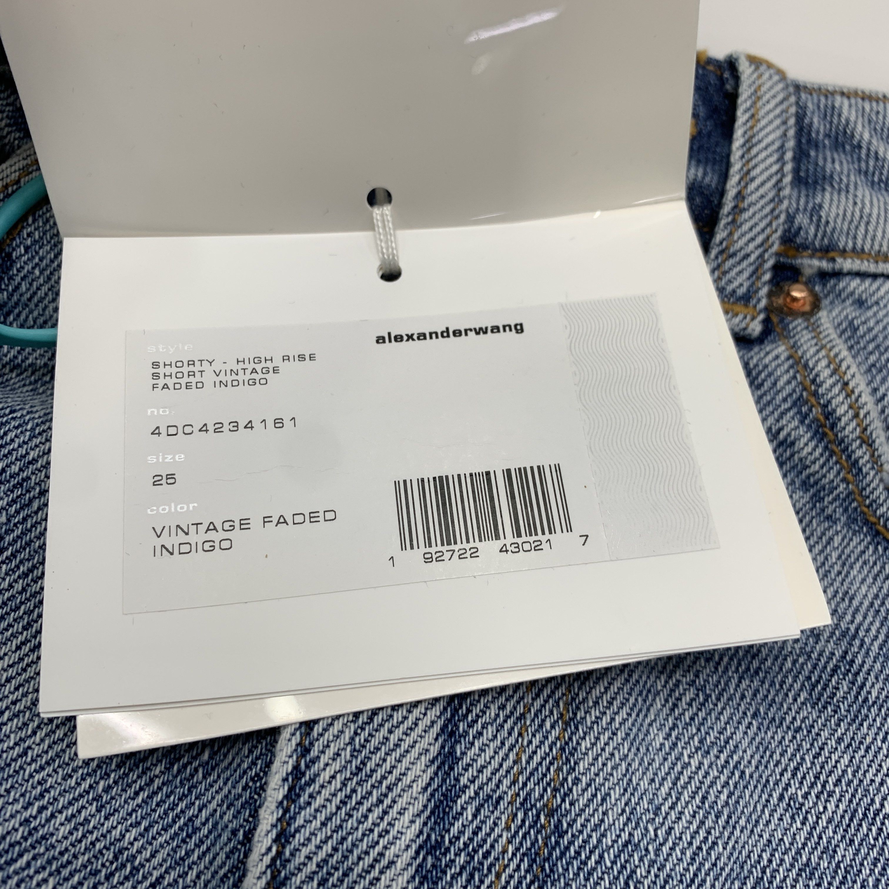 Alexander Wang Alexander Wang Vintage Faded Denim Shorts Size 25 Size 25" / US 0 / IT 36 - 2 Thumbnail