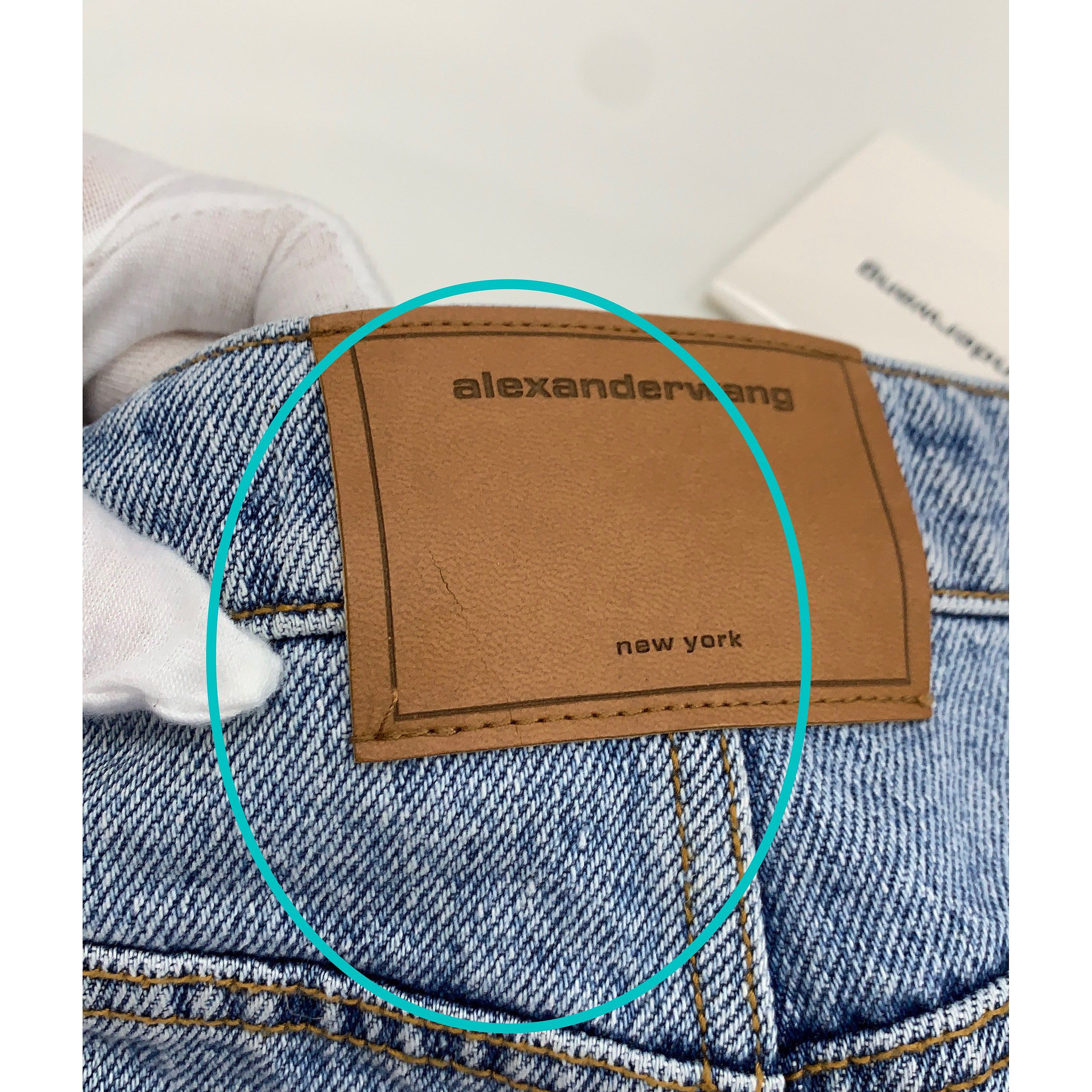 Alexander Wang Alexander Wang Vintage Faded Denim Shorts Size 25 Size 25" / US 0 / IT 36 - 4 Thumbnail