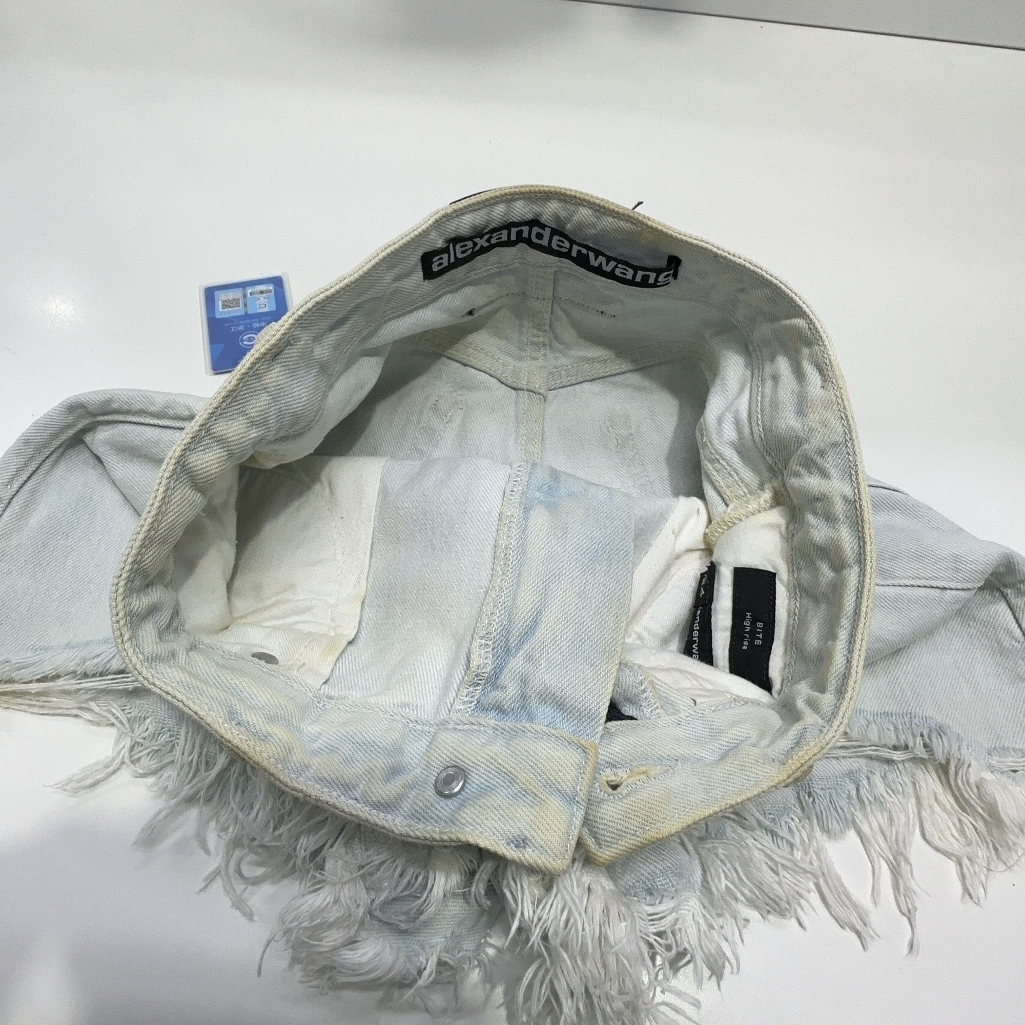 Alexander Wang Alexander Wang Bite Denim Shorts Size 24 Size 24" / US 00 / IT 34 - 6 Thumbnail
