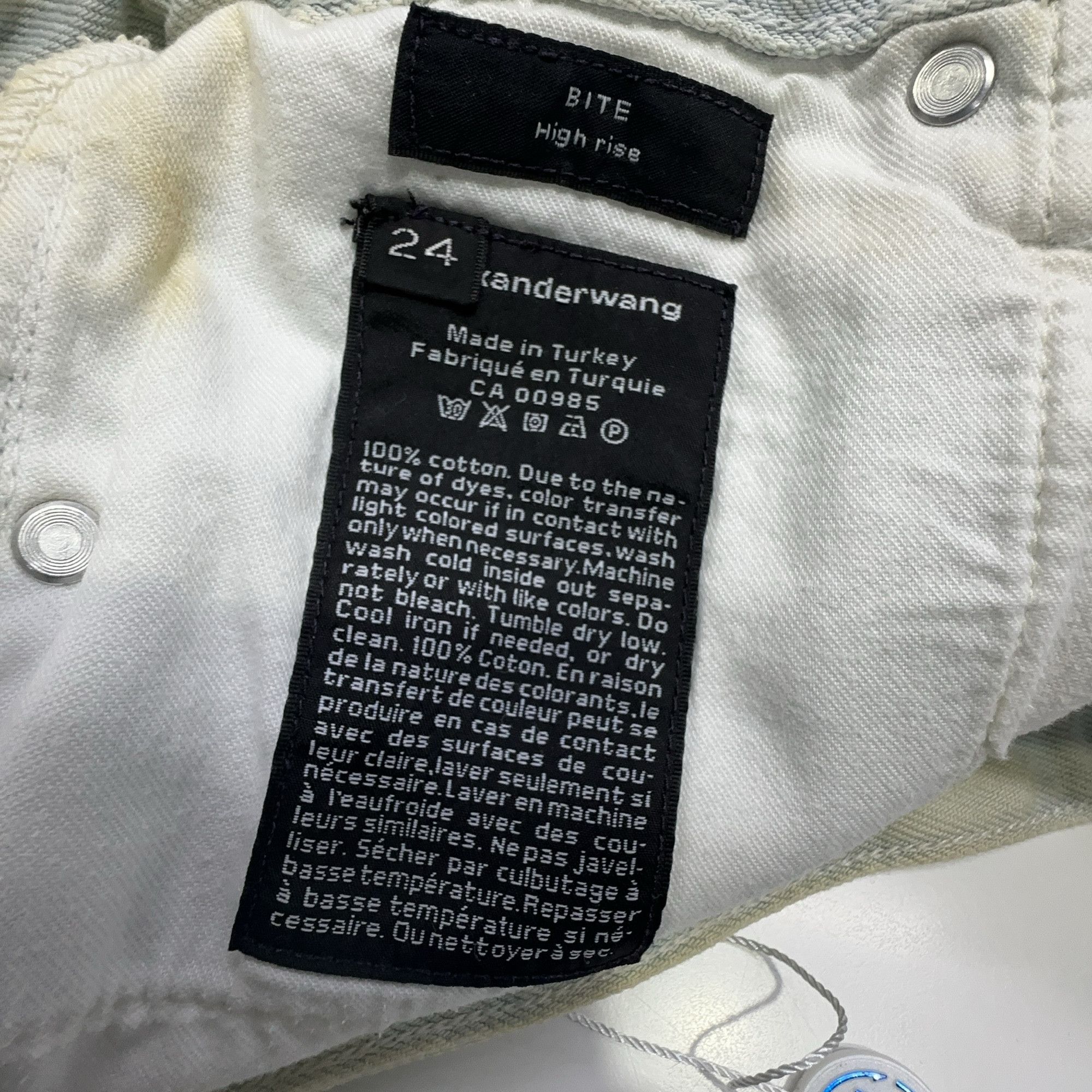 Alexander Wang Alexander Wang Bite Denim Shorts Size 24 Size 24" / US 00 / IT 34 - 4 Thumbnail