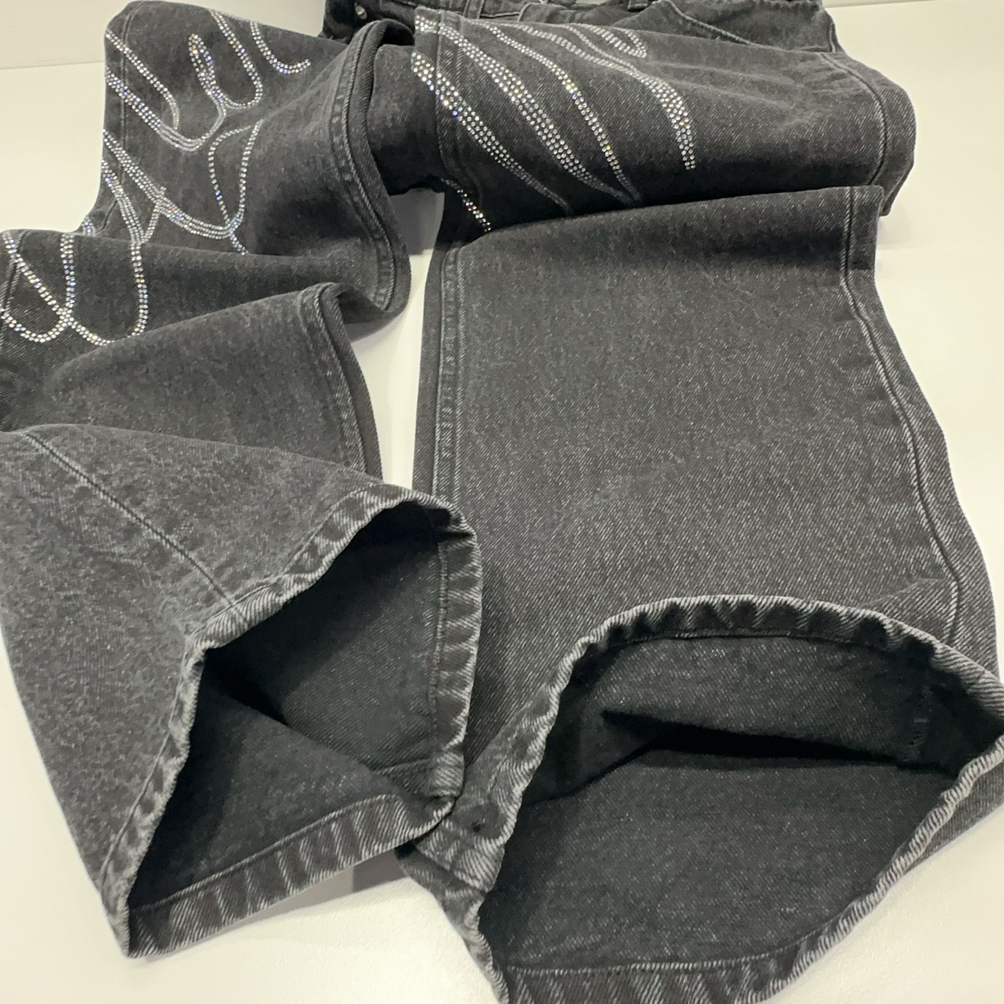 Alexander Wang Alexander Wang Rhinestone Logo Jeans Size 27 Size 27" / US 4 / IT 40 - 8 Thumbnail