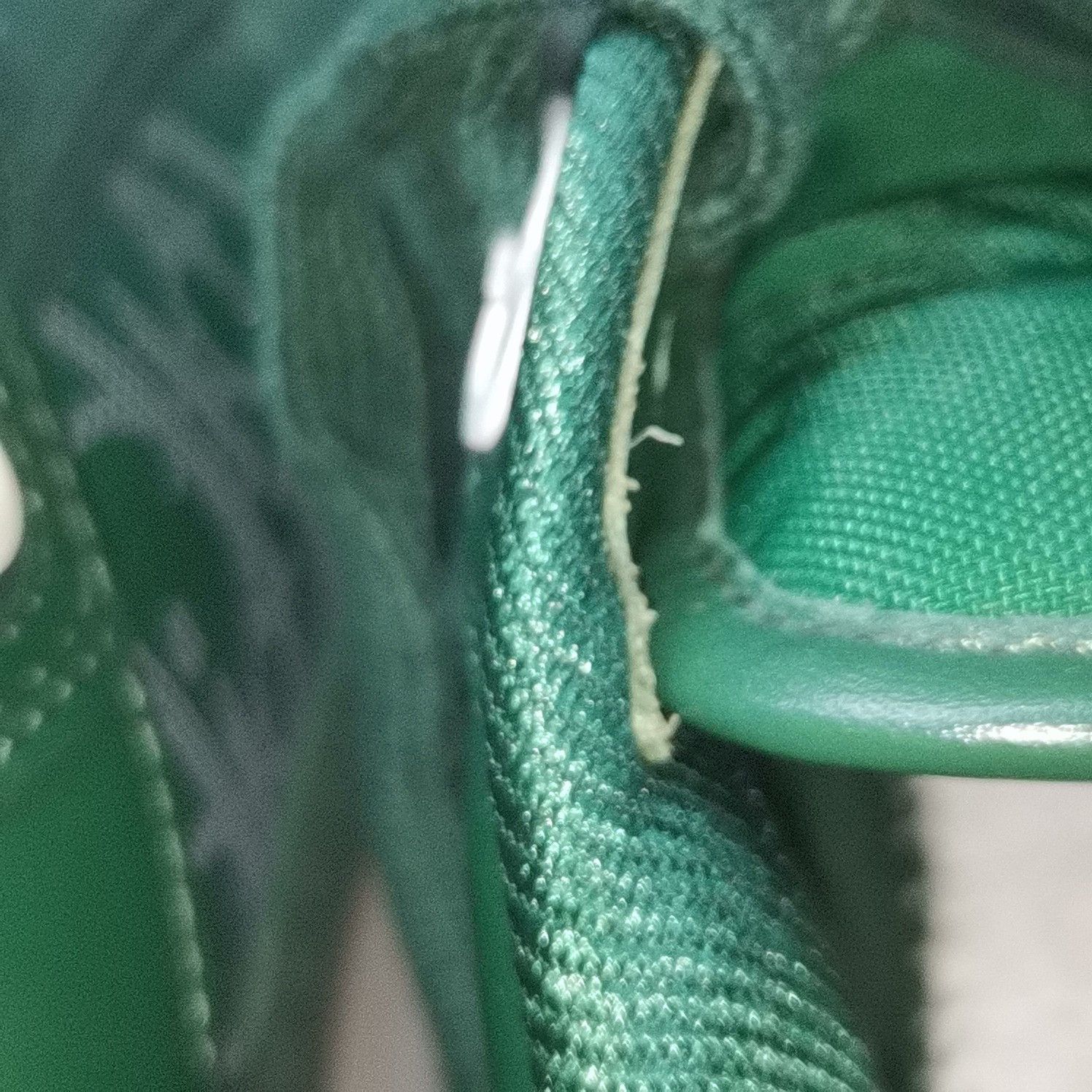 Dior Dior B27 Green Low-Top Sneakers Size 37 Size US 5 / EU 37 - 10 Thumbnail