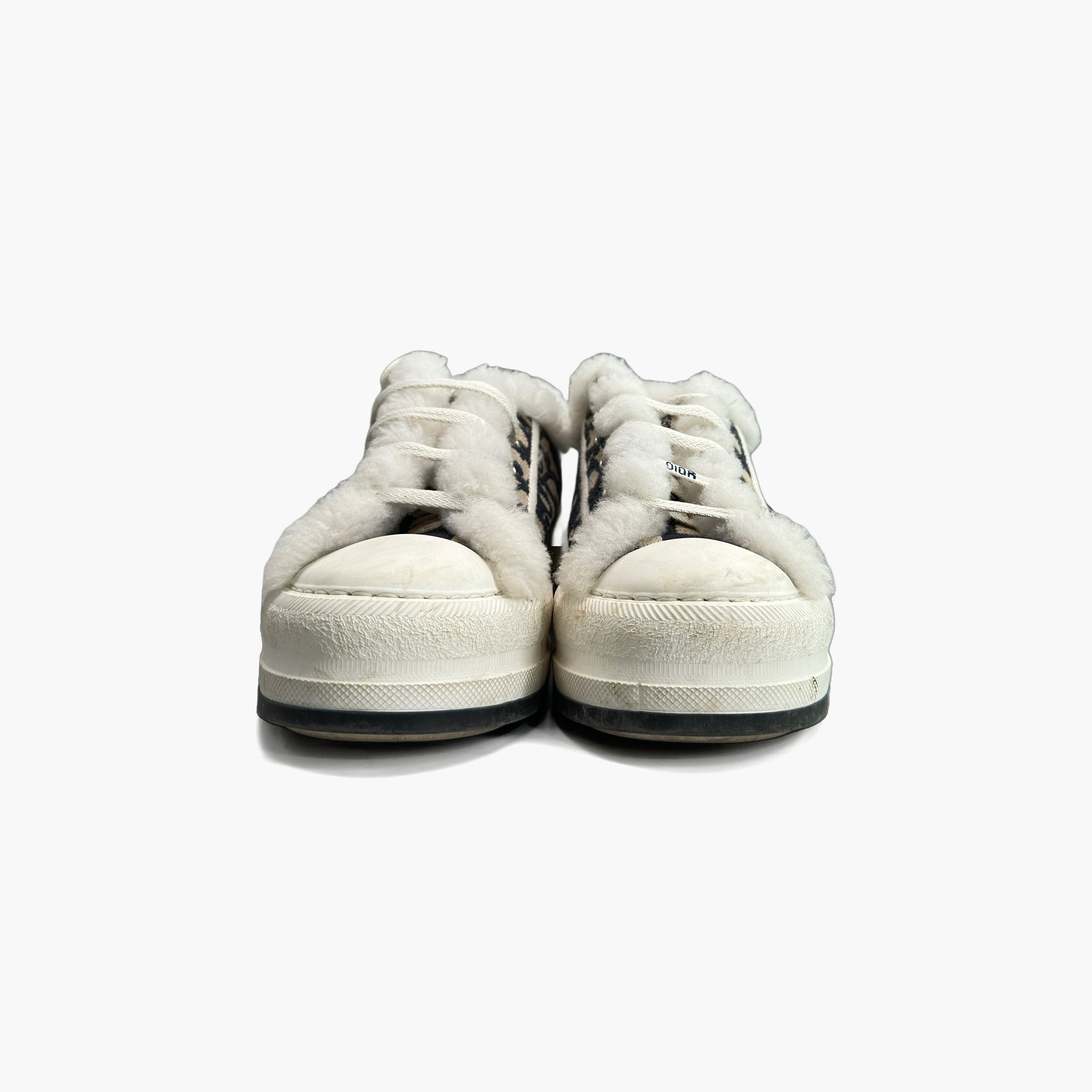 Dior Dior Oblique Fur Low-Top Sneakers Size 36.5 Size US 6.5 / IT 36.5 - 5 Thumbnail