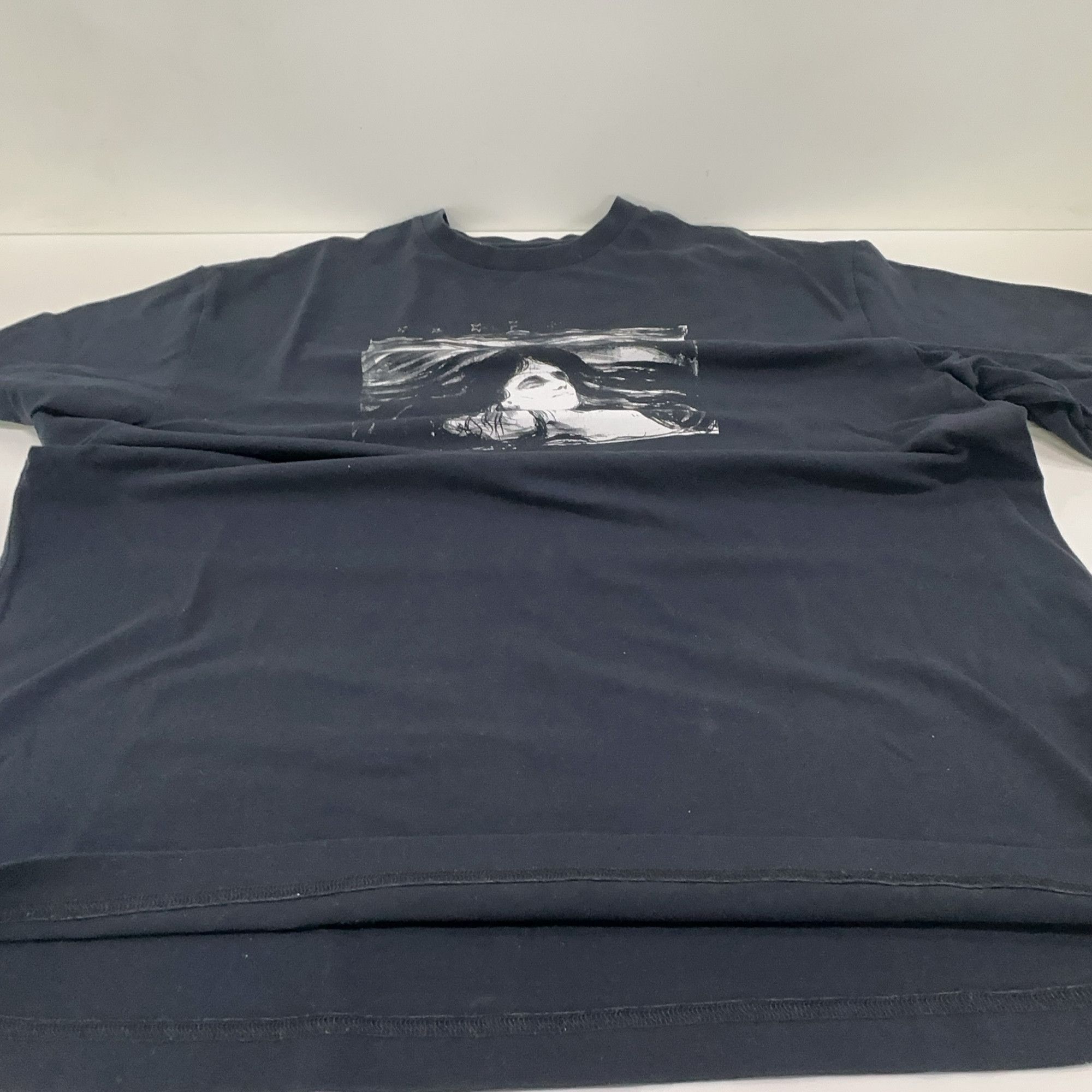 Acne Studios Acne Studios Lovers in the Waves Graphic T-Shirt L Size L / US 10 / IT 46 - 6 Thumbnail