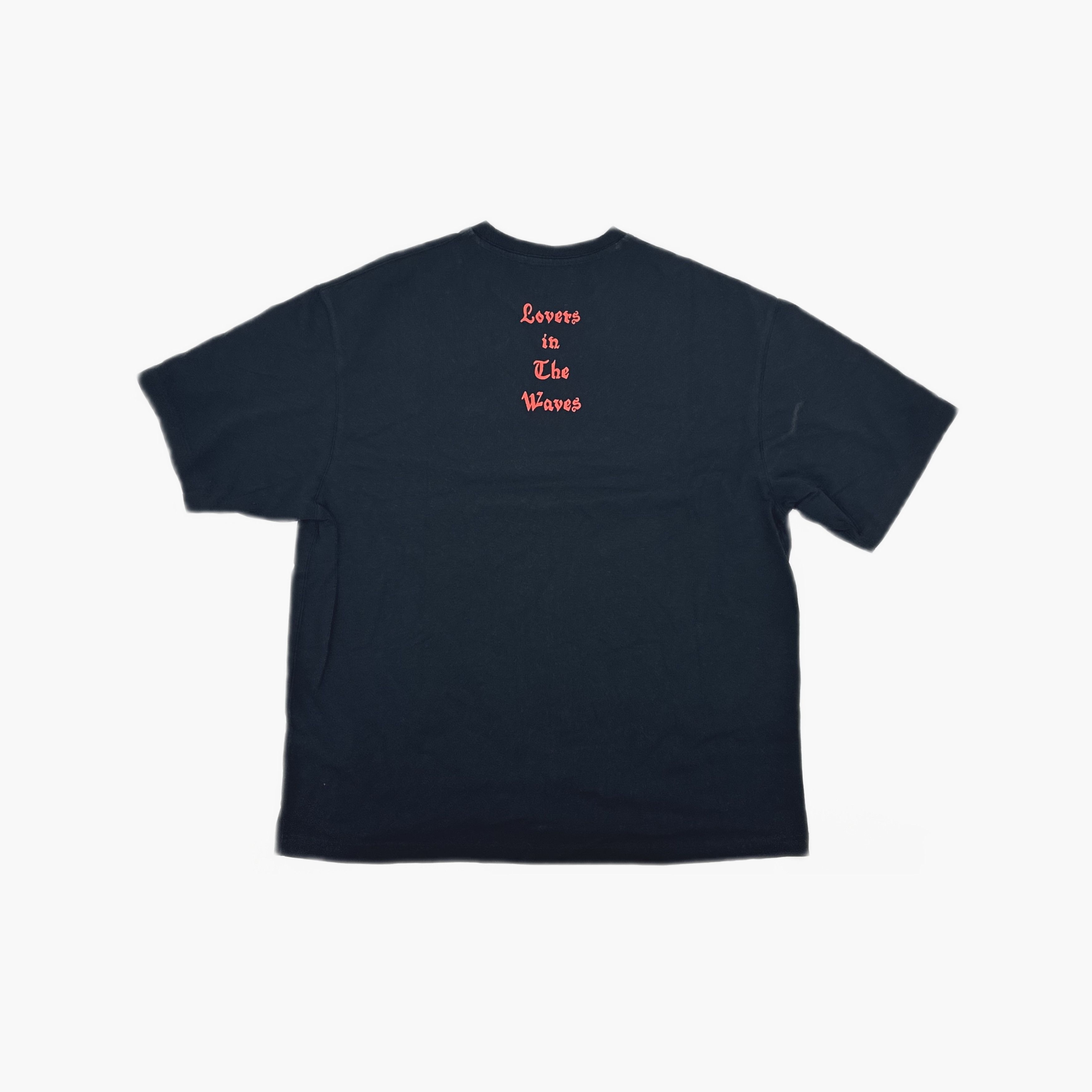 Acne Studios Acne Studios Lovers in the Waves Graphic T-Shirt L Size L / US 10 / IT 46 - 2 Thumbnail