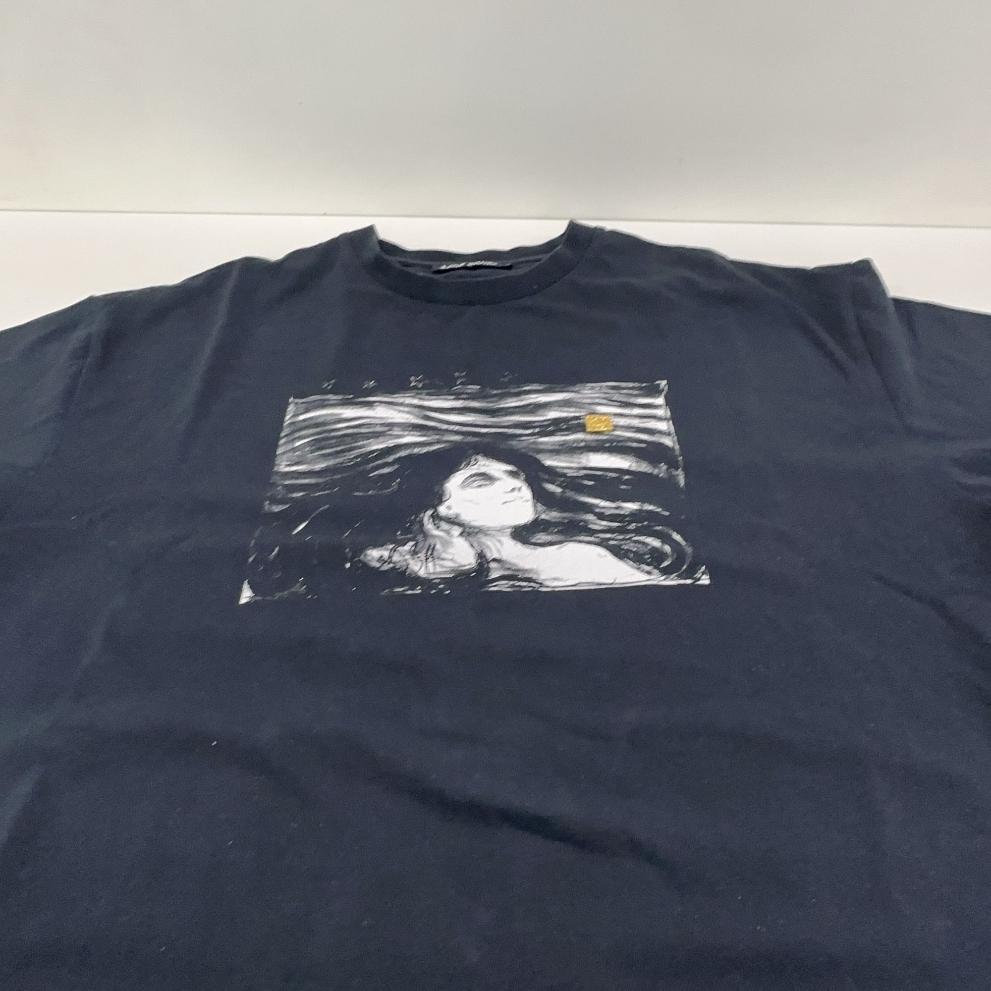 Acne Studios Acne Studios Lovers in the Waves Graphic T-Shirt L Size L / US 10 / IT 46 - 7 Thumbnail