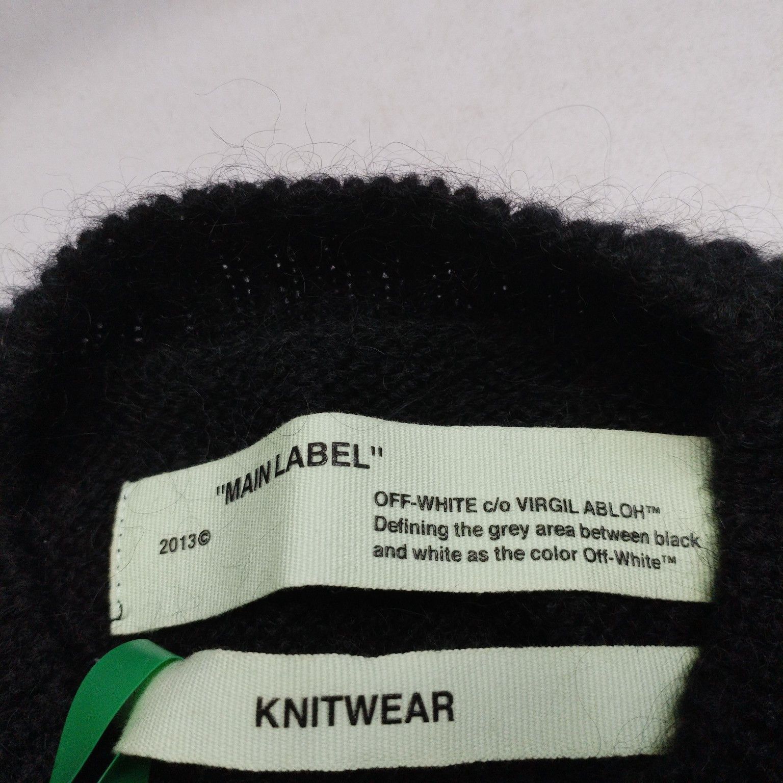 Off-White Off-White Gradient Mohair Logo Sweater Size XXS Size US XXS / EU 40 - 4 Thumbnail