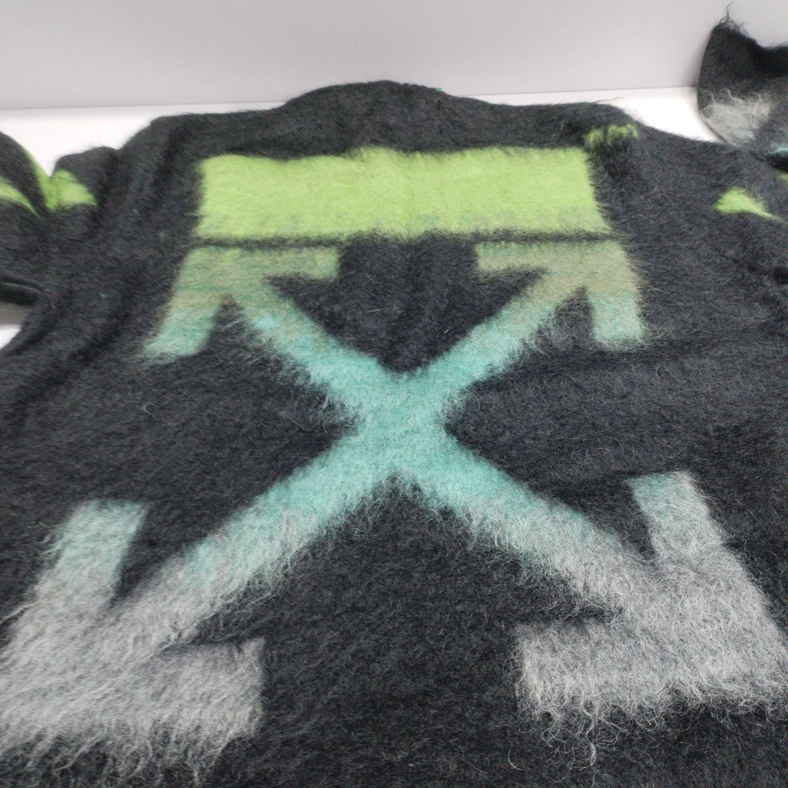 Off-White Off-White Gradient Mohair Logo Sweater Size XXS Size US XXS / EU 40 - 5 Thumbnail