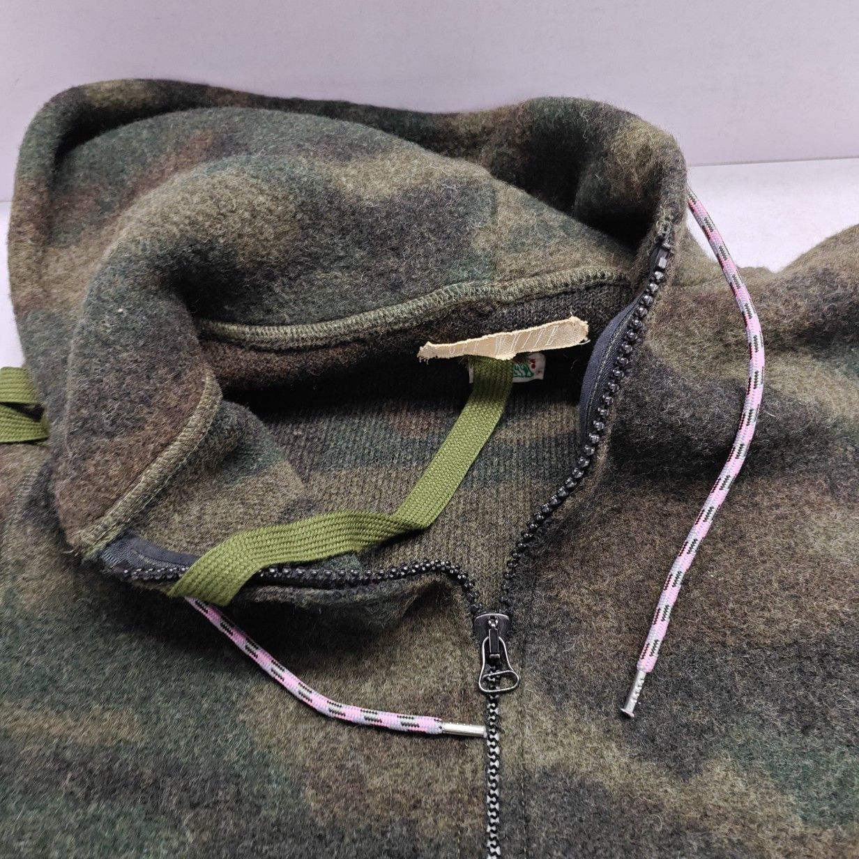 Off-White OFF-WHITE Camo Zip Hoodie Size S Size US S / EU 44-46 / 1 - 16 Thumbnail
