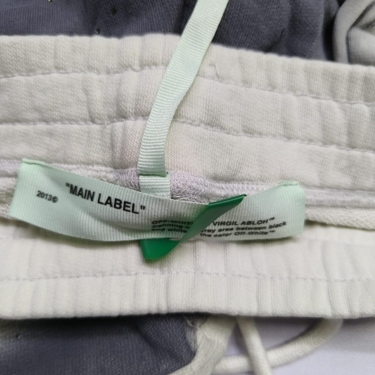 Off-White OFF-WHITE Spray Arrow Sweatpants Size XS Size US 28 / EU 44 - 4 Thumbnail