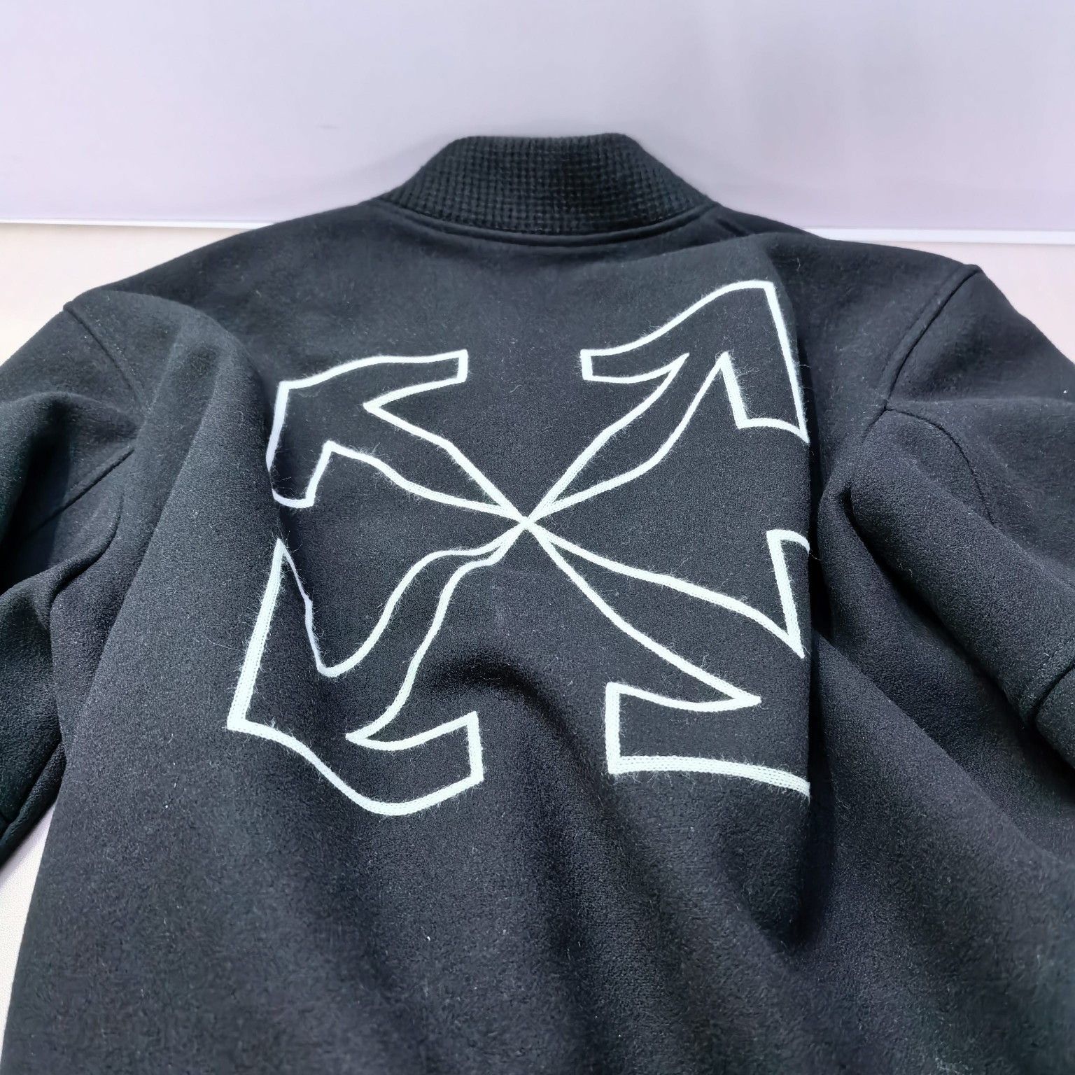 Off-White Off-White Arrow Logo Bomber Jacket Size XL Size US XL / EU 56 / 4 - 6 Thumbnail