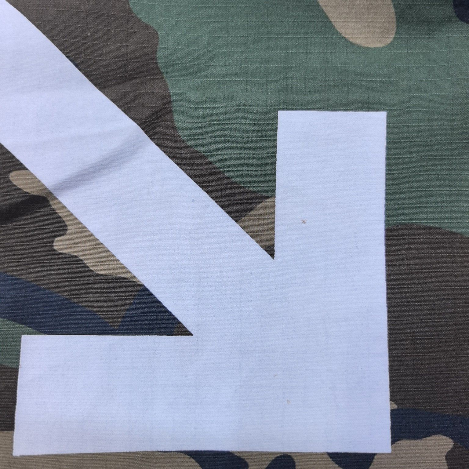 Off-White OFF-WHITE Camo Patch Field Jacket Size S Size US S / EU 44-46 / 1 - 10 Thumbnail