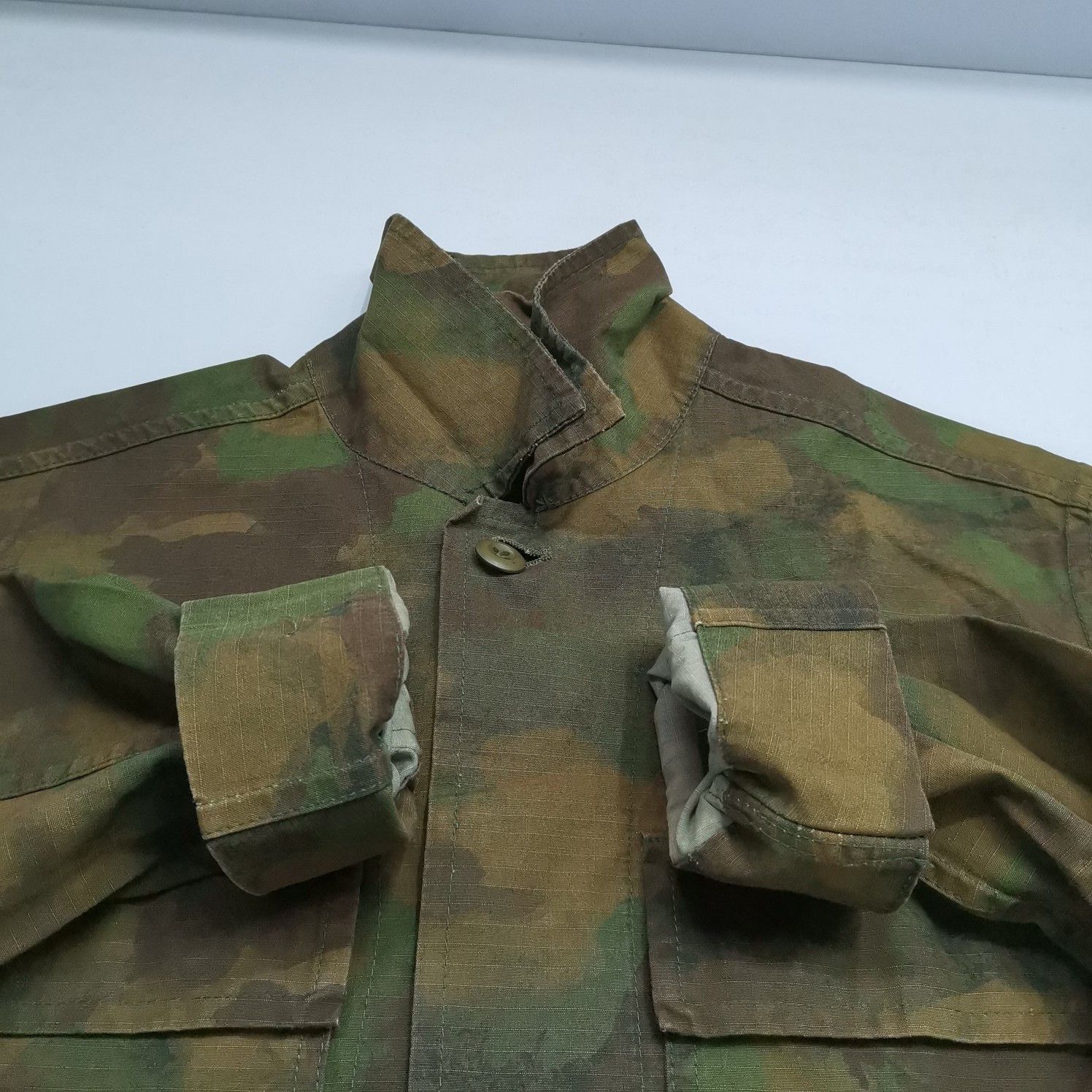 Off-White OFF-WHITE Camo Print Shirt Size XS Size US XS / EU 42 / 0 - 11 Thumbnail