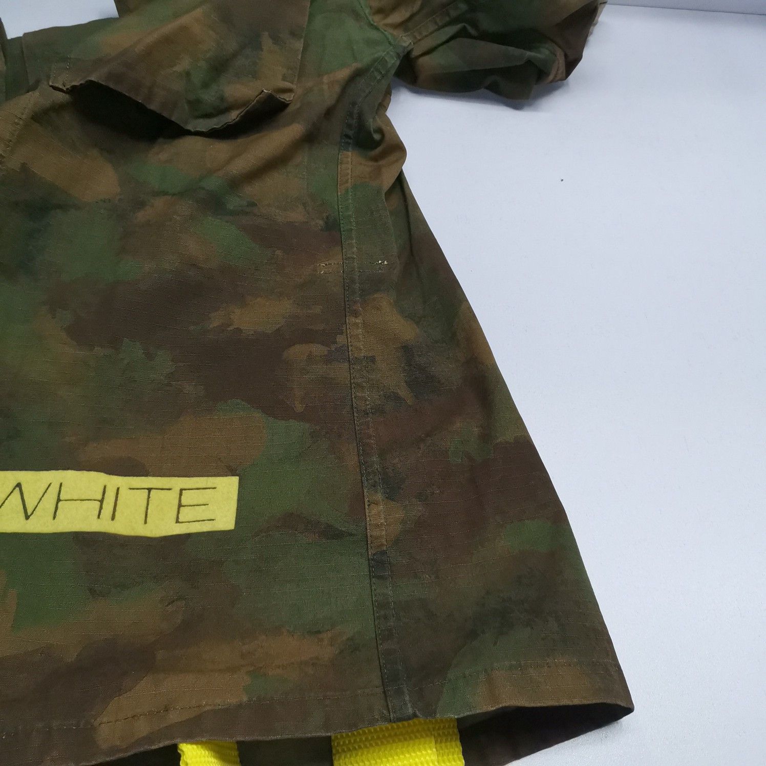 Off-White OFF-WHITE Camo Print Shirt Size XS Size US XS / EU 42 / 0 - 15 Thumbnail