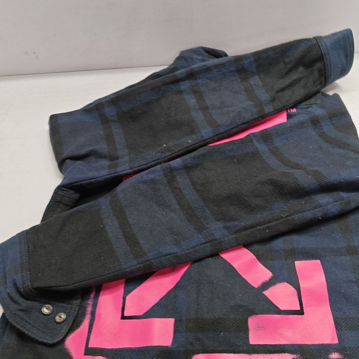 Off-White Off-White Pink Arrow Plaid Flannel Shirt Size XS Size US XS / EU 42 / 0 - 16 Thumbnail