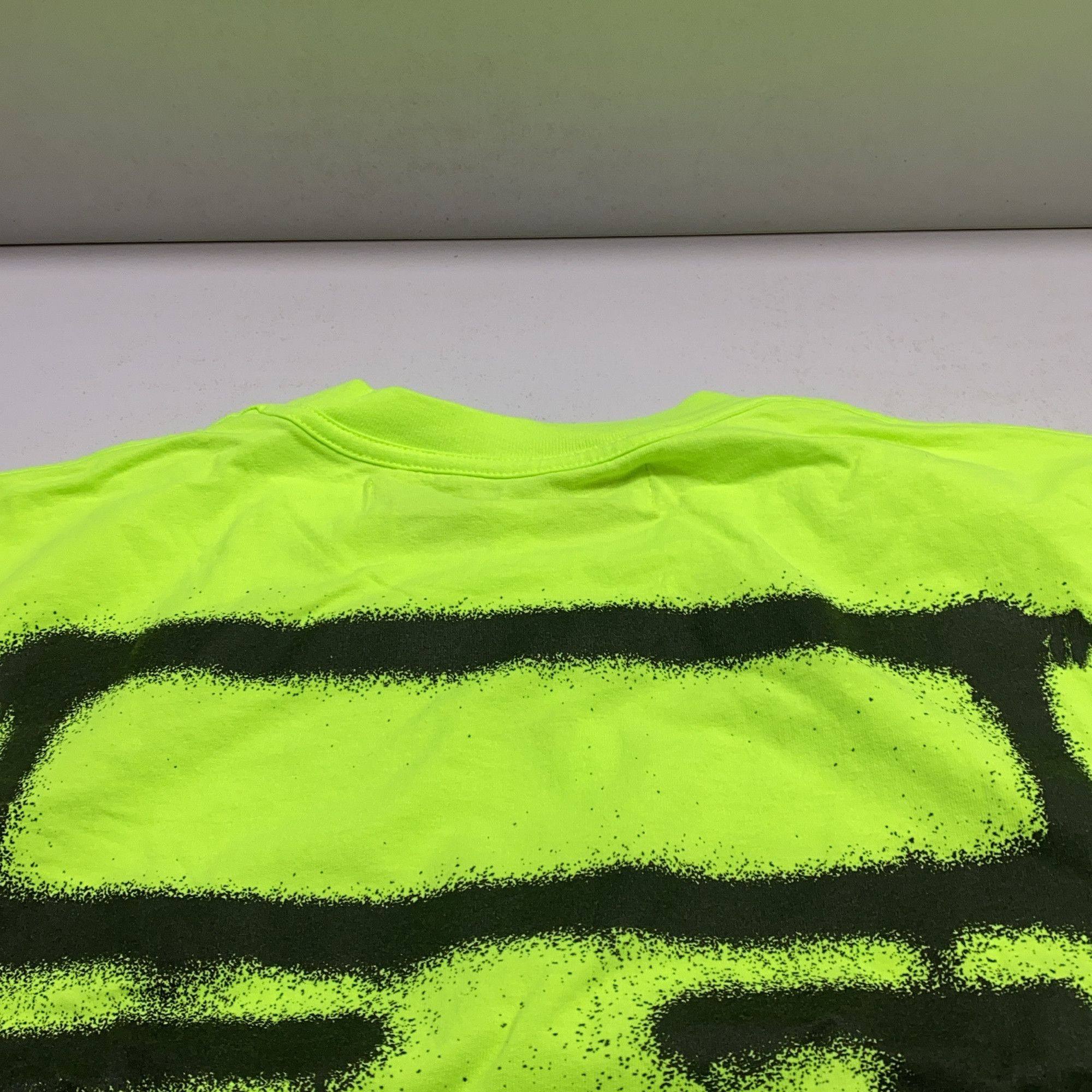 Off-White OFF-WHITE Spray Painting Arrow T-Shirt Size M Size US M / EU 48-50 / 2 - 6 Thumbnail