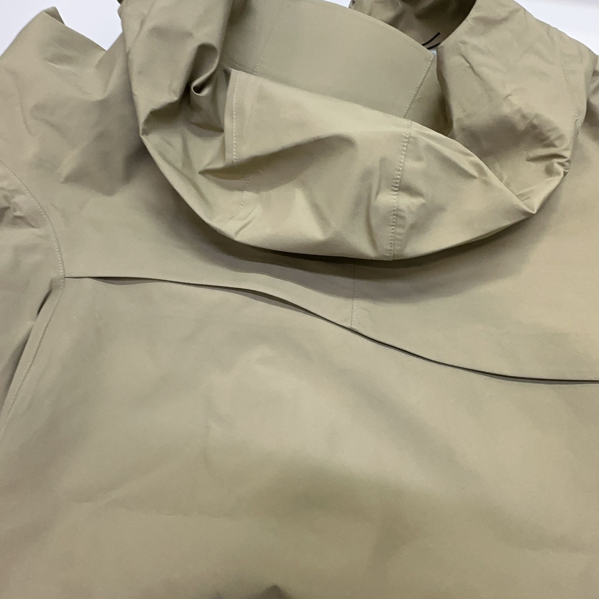 Nike Nike x Off-White Logo Shell Jacket Size L Size US L / EU 52-54 / 3 - 5 Thumbnail