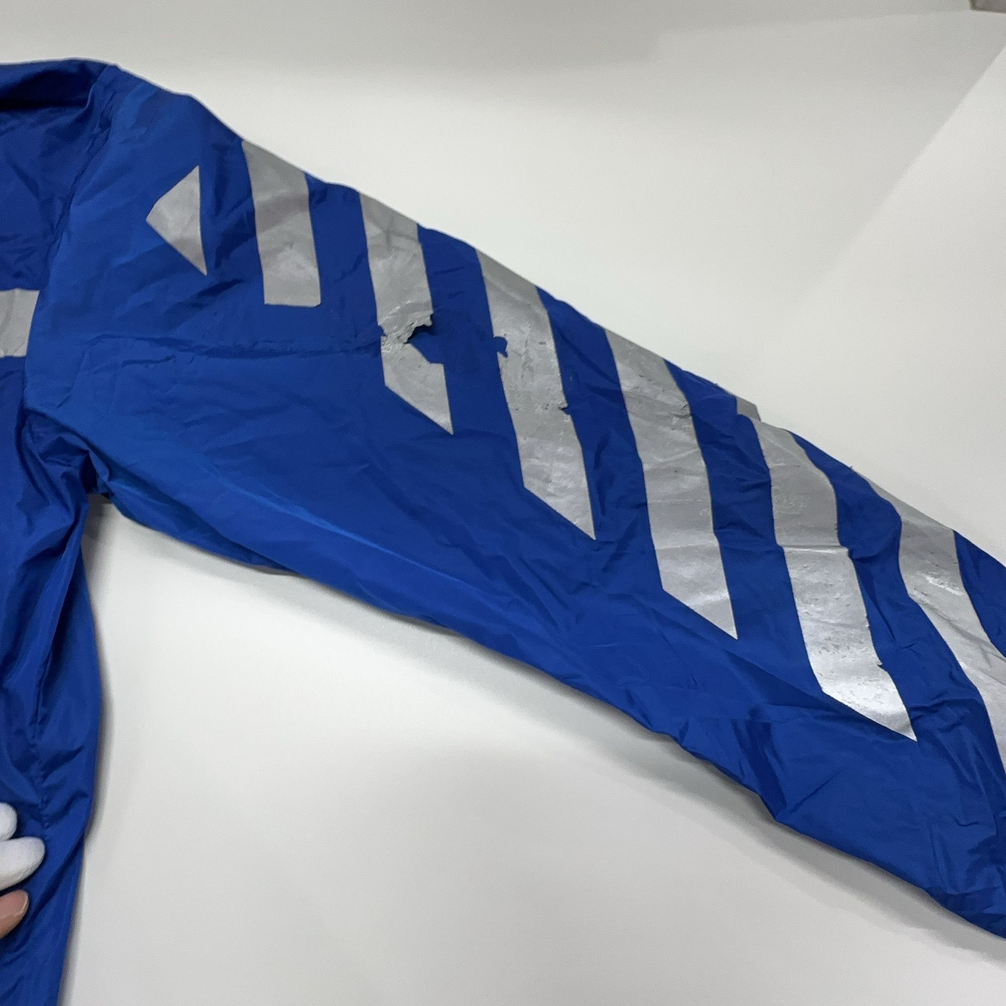 Moncler × Off-White Moncler x Off-White Logo Print Light Jacket Size L Size US L / EU 52-54 / 3 - 7 Thumbnail
