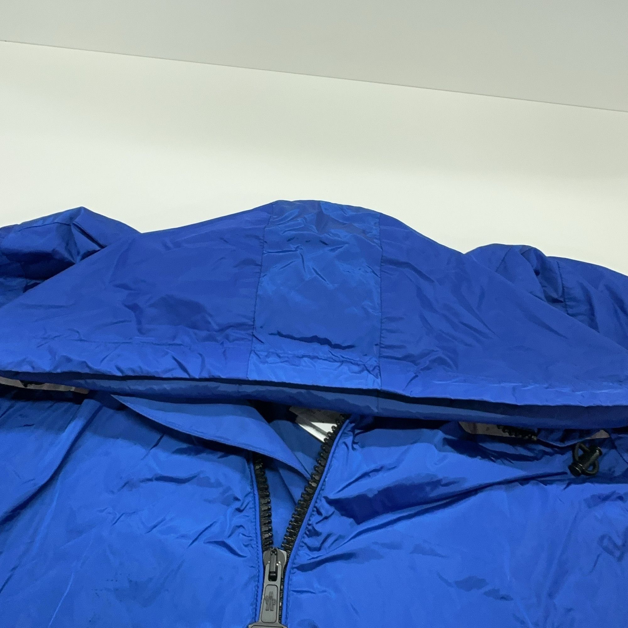Moncler × Off-White Moncler x Off-White Logo Print Light Jacket Size L Size US L / EU 52-54 / 3 - 9 Thumbnail