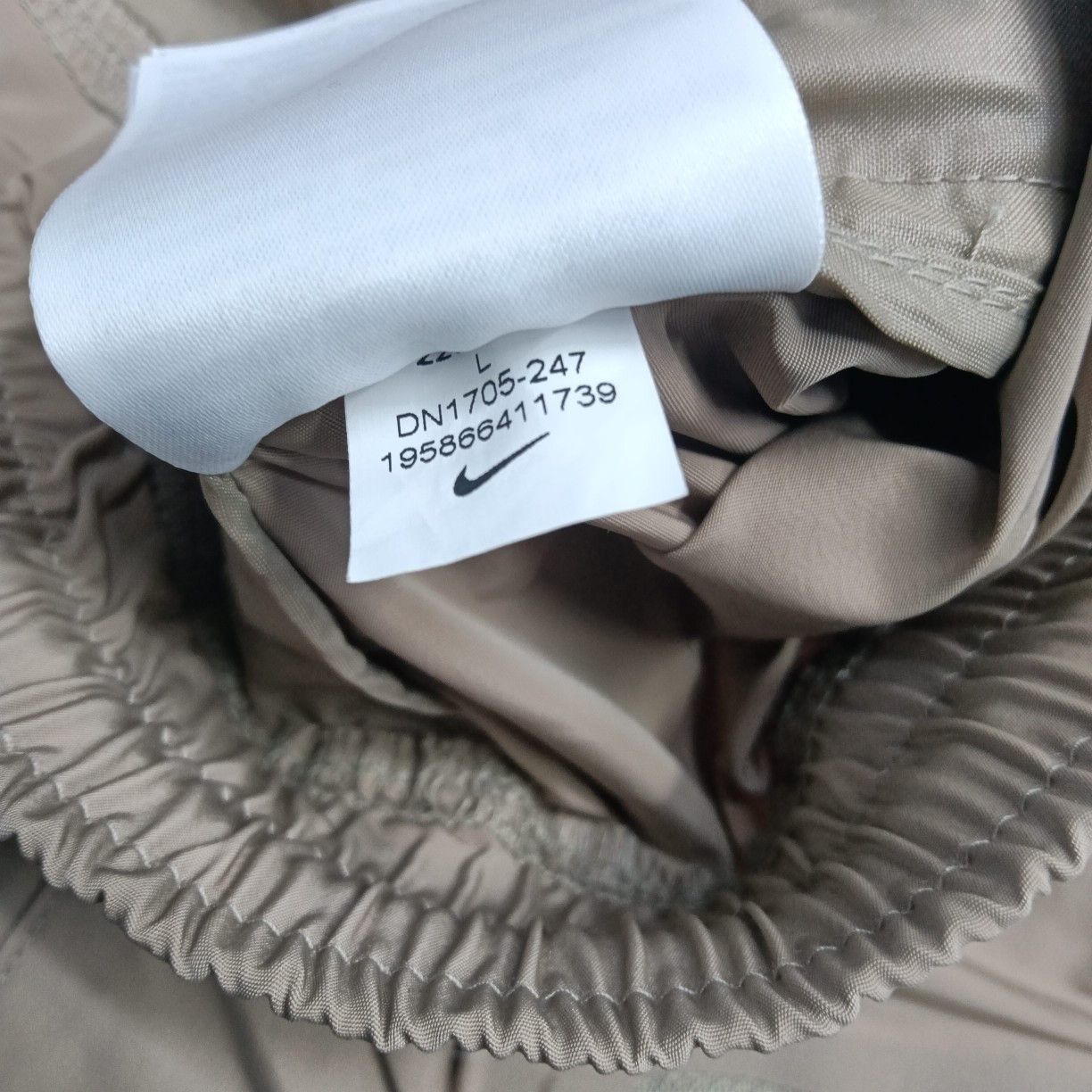 Nike Nike x Off-White Khaki Track Set Size L Size US L / EU 52-54 / 3 - 11 Thumbnail