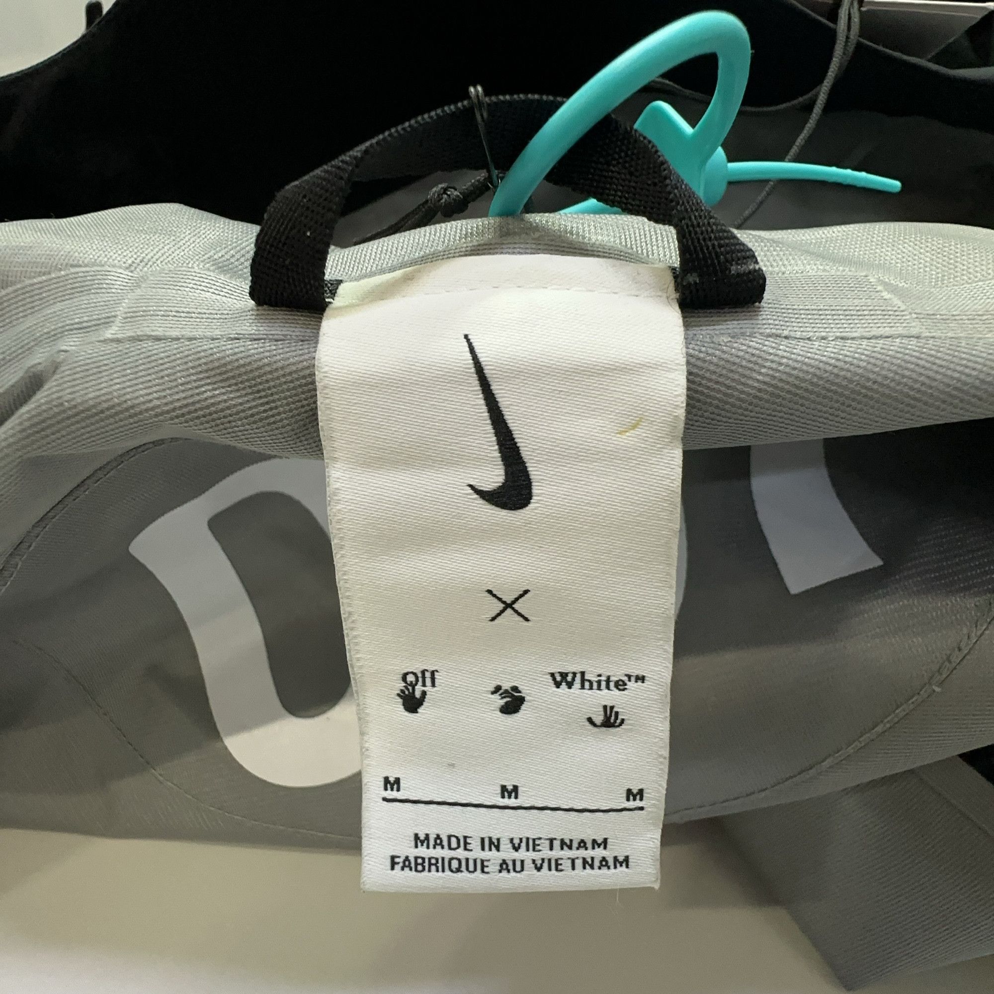 Nike Nike x Off-White Gore-Tex Jacket Size M Size US M / EU 48-50 / 2 - 2 Thumbnail