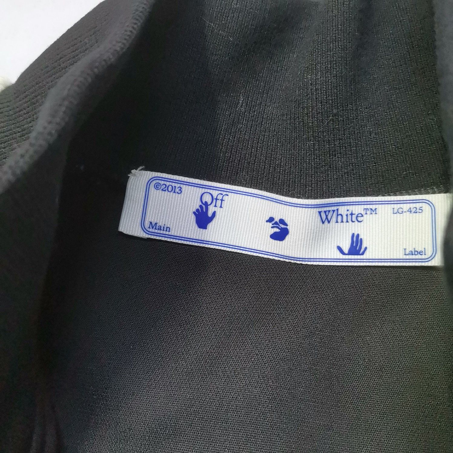 Off-White OFF-WHITE Logo Tape Track Jacket Size S Size US S / EU 44-46 / 1 - 5 Thumbnail
