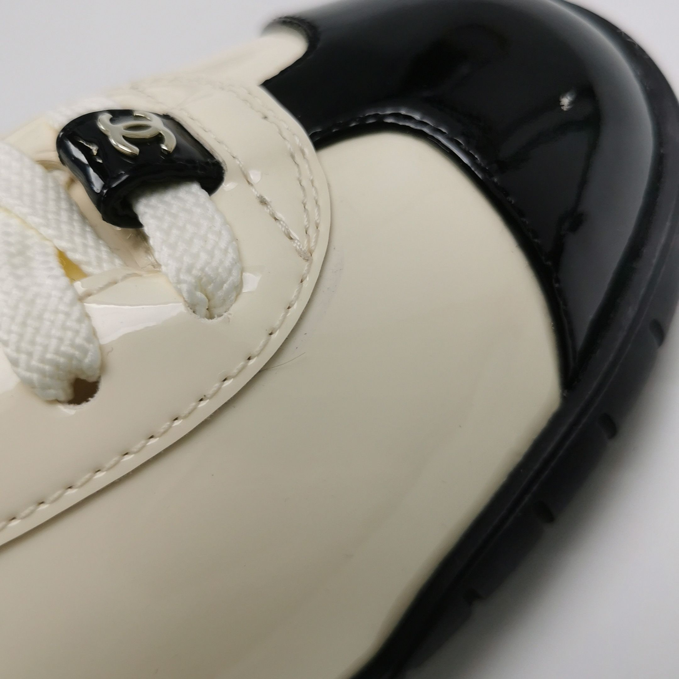 Chanel Chanel Women 8 Lowtop Sneakers Size US 8 / IT 38 - 7 Thumbnail