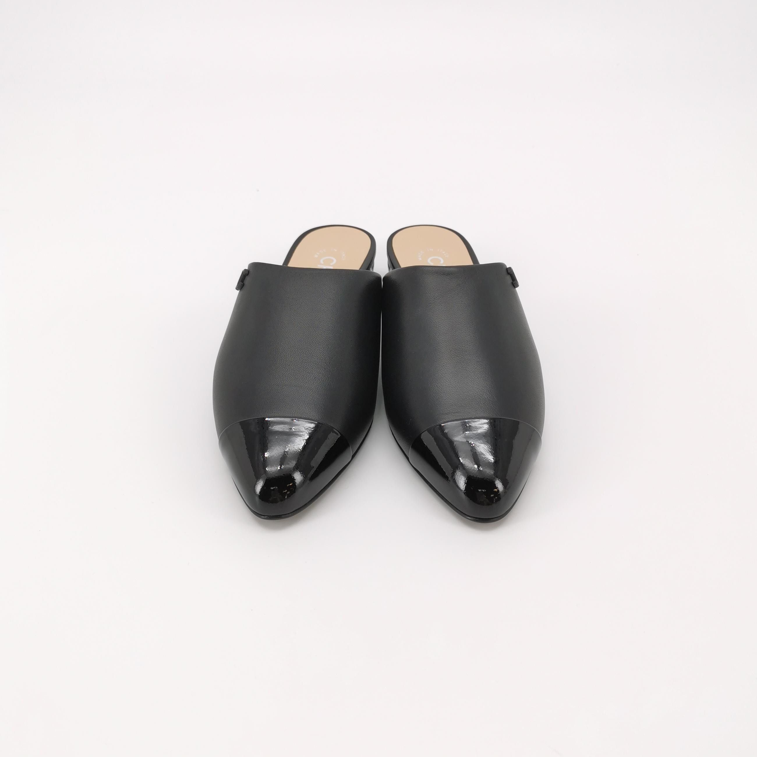 Chanel Chanel Women 5-5 Sandals Size US 5.5 / IT 35.5 - 3 Thumbnail