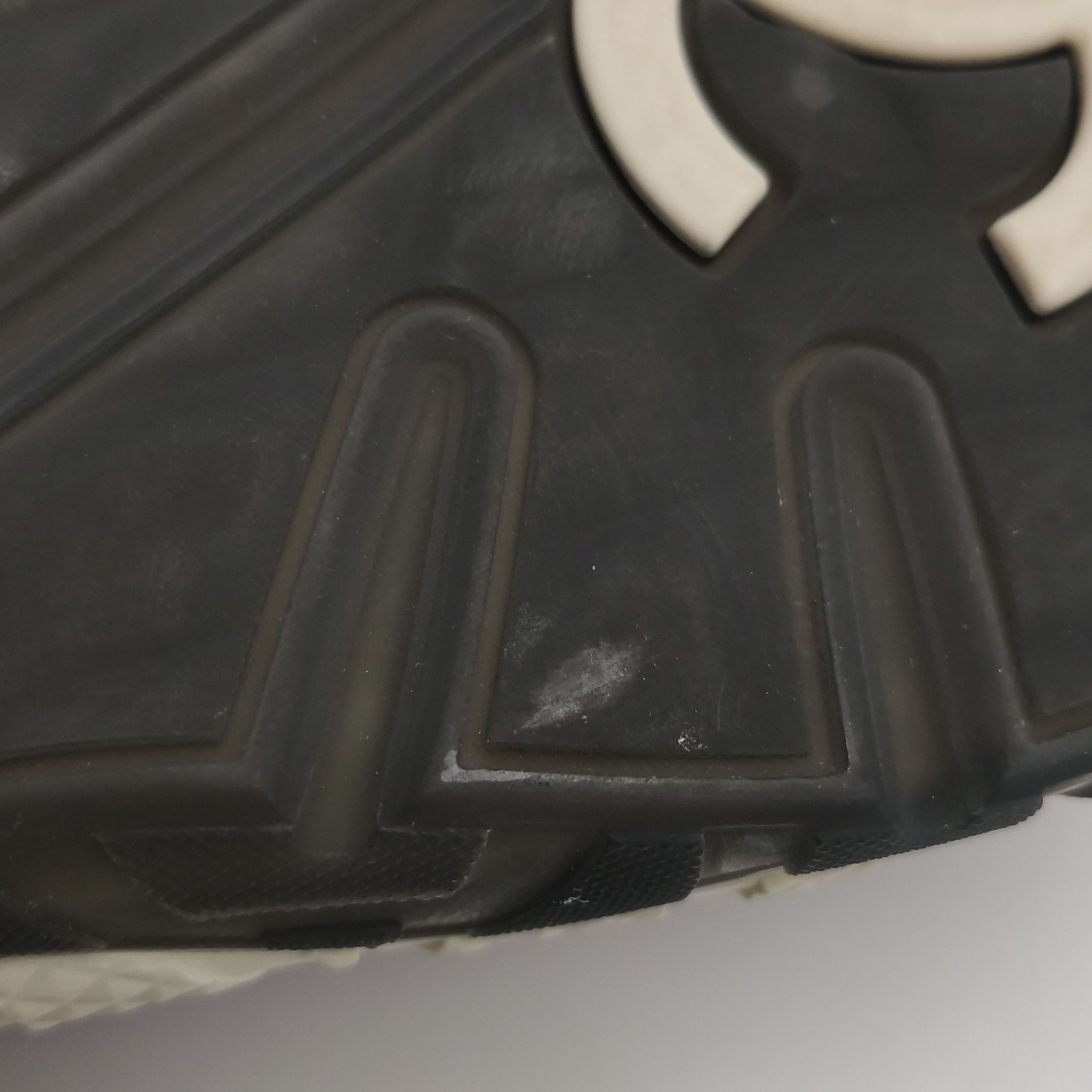 Chanel Chanel Women 8 Lowtop Sneakers Size US 8 / IT 38 - 14 Thumbnail