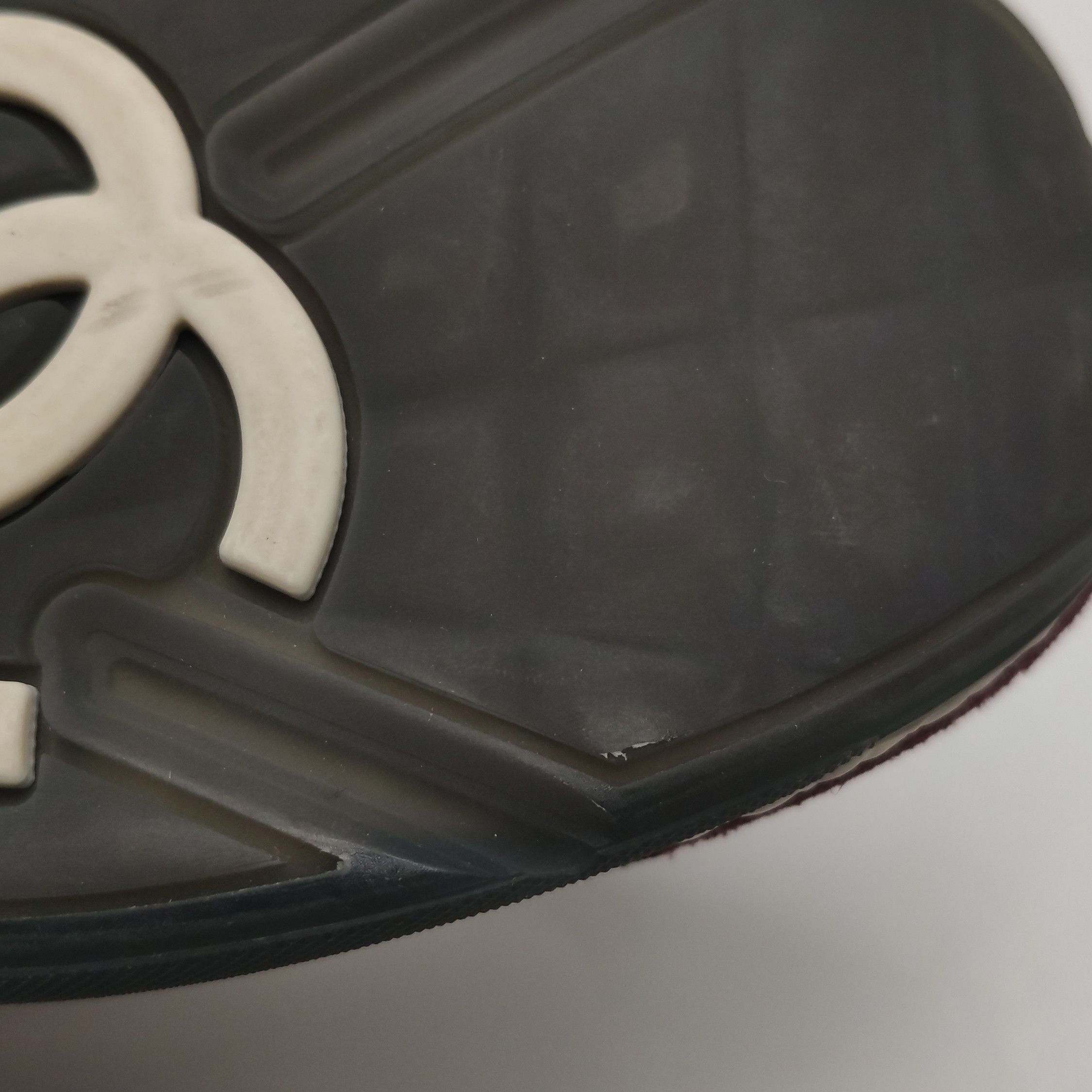 Chanel Chanel Women 8 Lowtop Sneakers Size US 8 / IT 38 - 15 Thumbnail