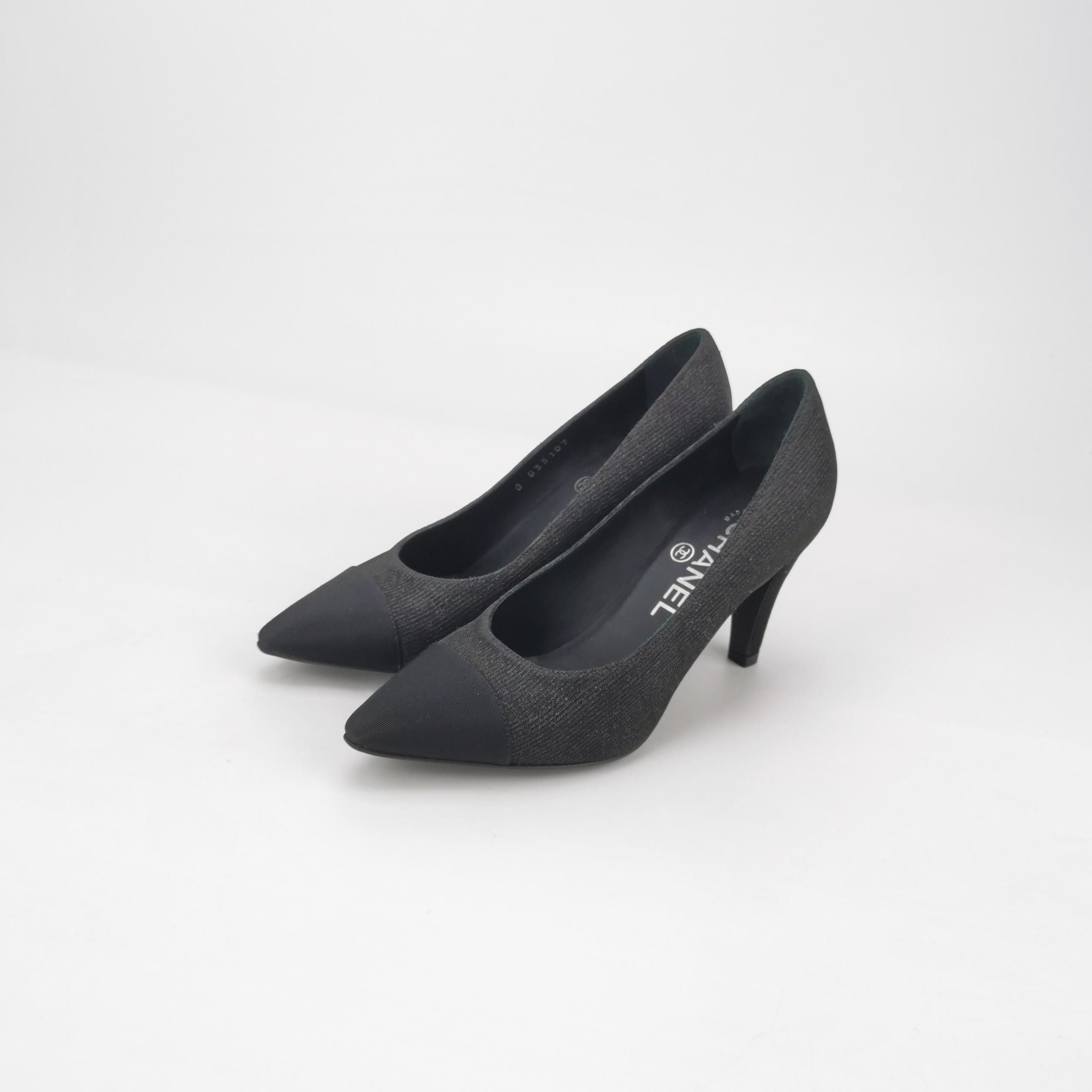 Chanel Chanel Women 5 Heels Size US 5 / IT 35 - 2 Thumbnail
