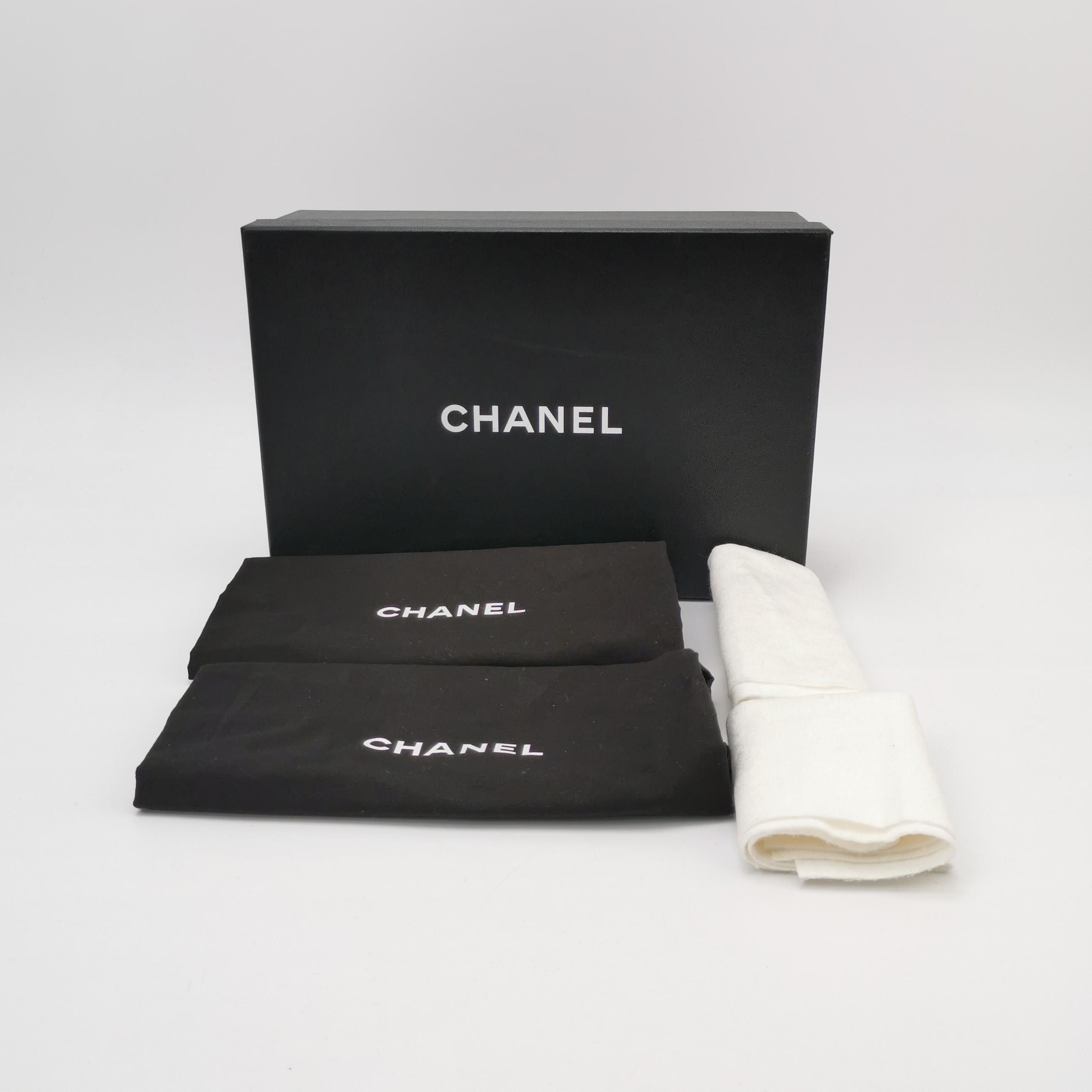Chanel Chanel Women 5 Flats Size US 5 / IT 35 - 6 Thumbnail