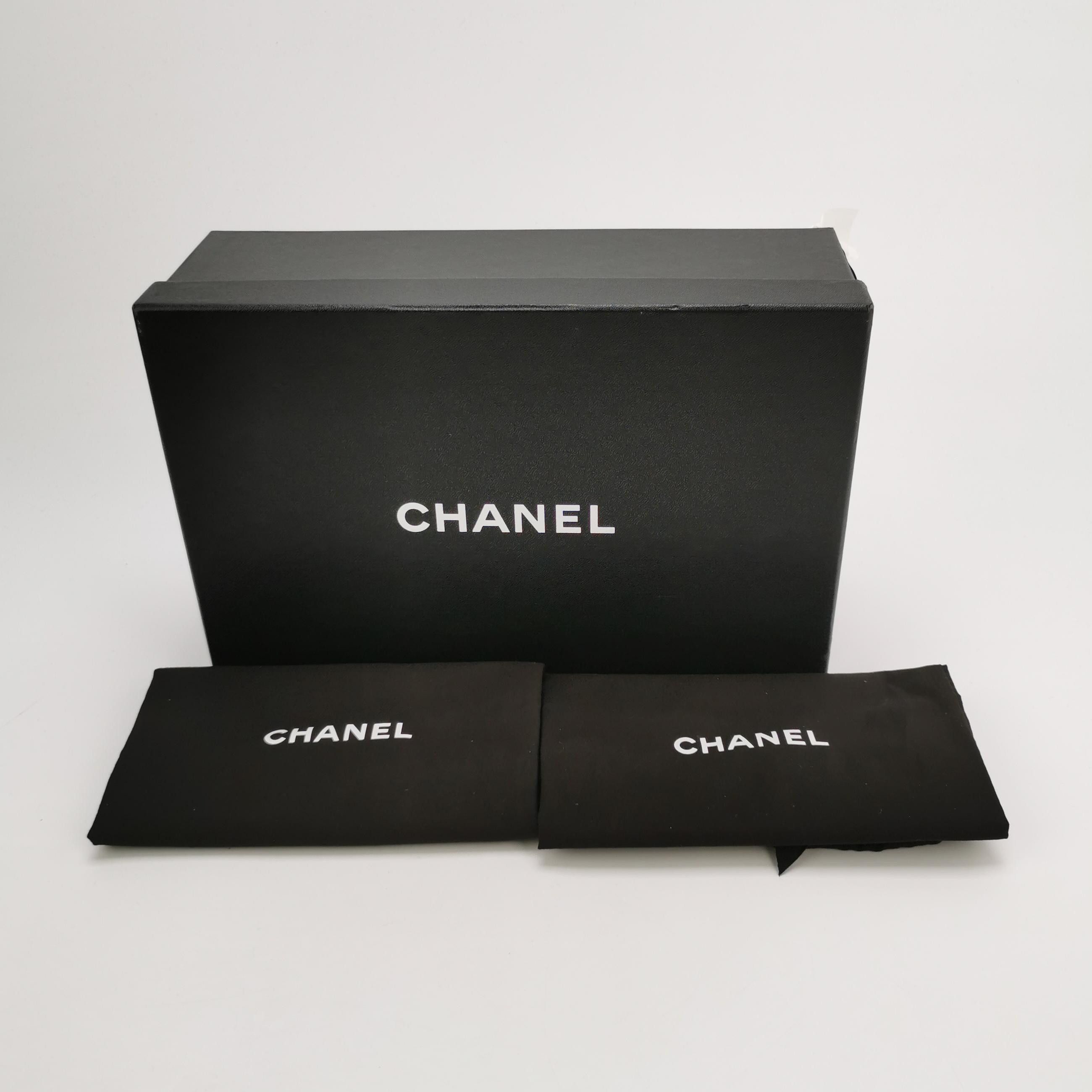 Chanel Chanel Women 7 Flats Size US 7 / IT 37 - 7 Thumbnail