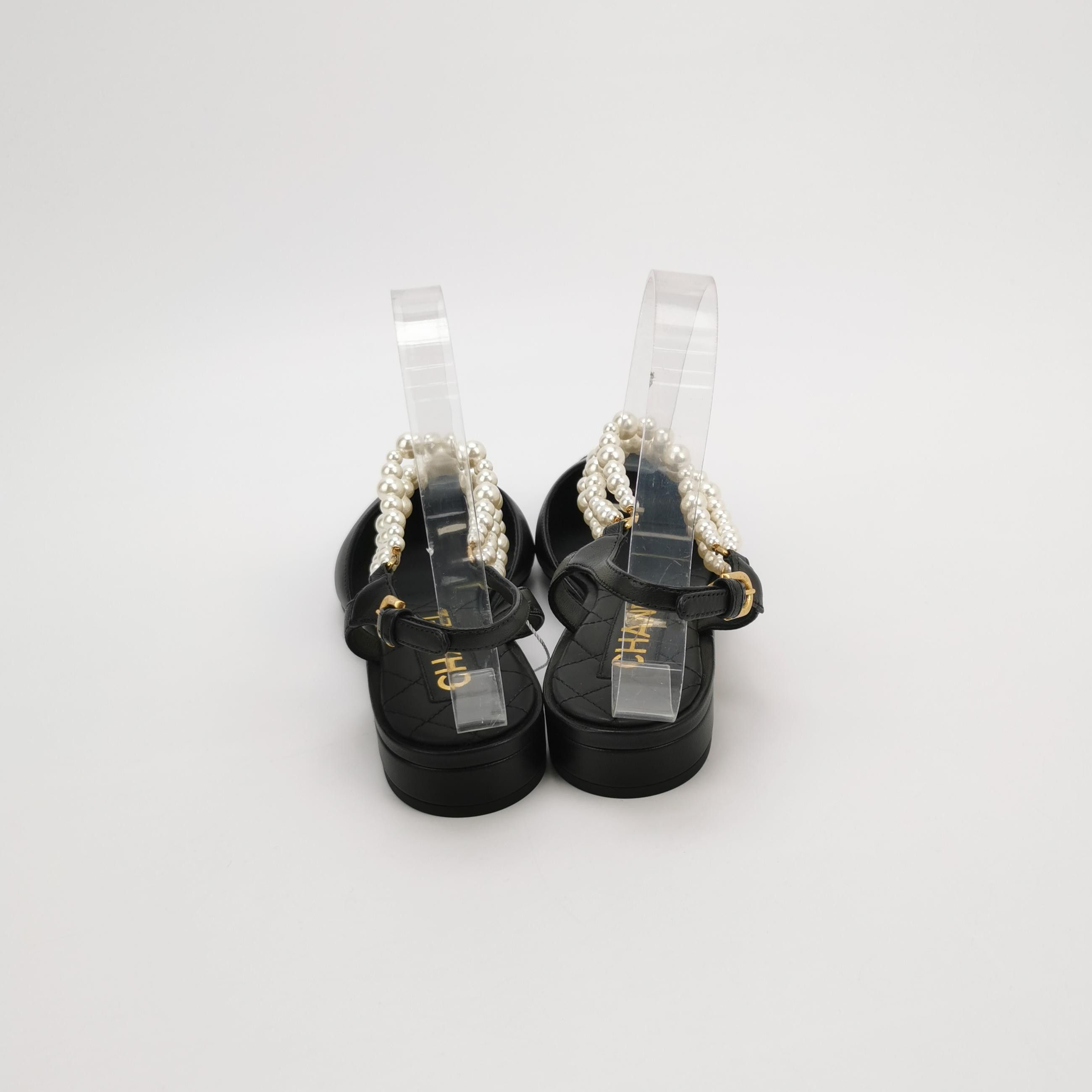 Chanel Chanel Women 6 Flats Size US 6 / IT 36 - 4 Thumbnail
