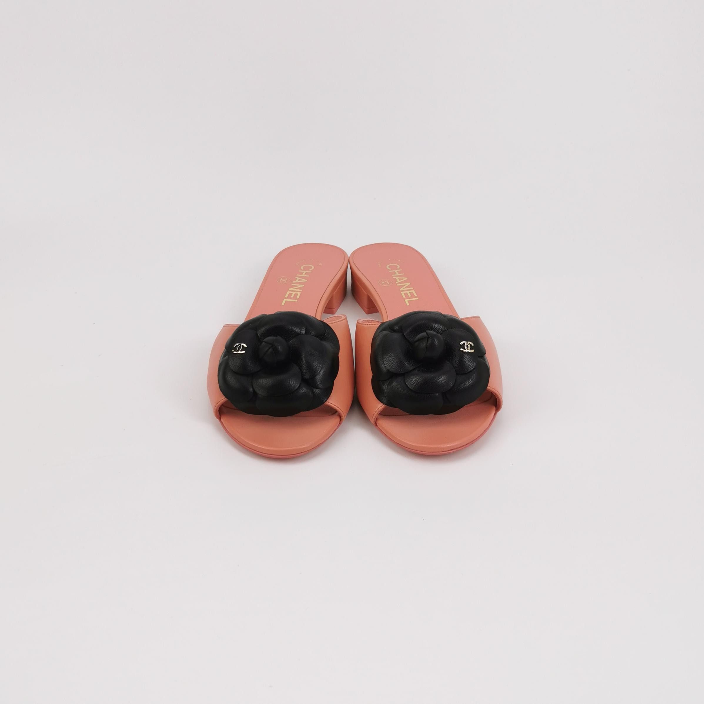 Chanel Chanel Women 6 Sandals Size US 6 / IT 36 - 3 Thumbnail