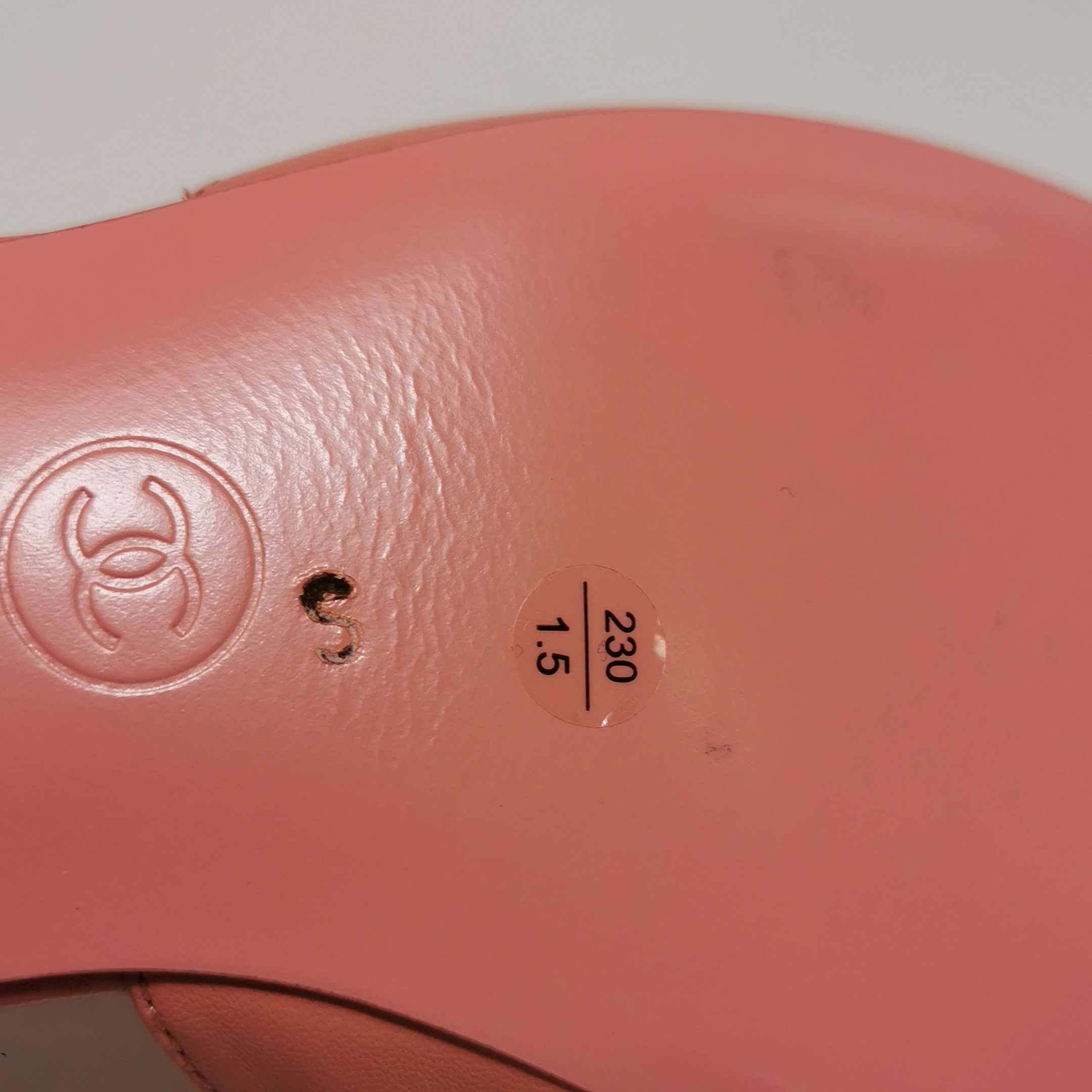 Chanel Chanel Women 6 Sandals Size US 6 / IT 36 - 14 Thumbnail