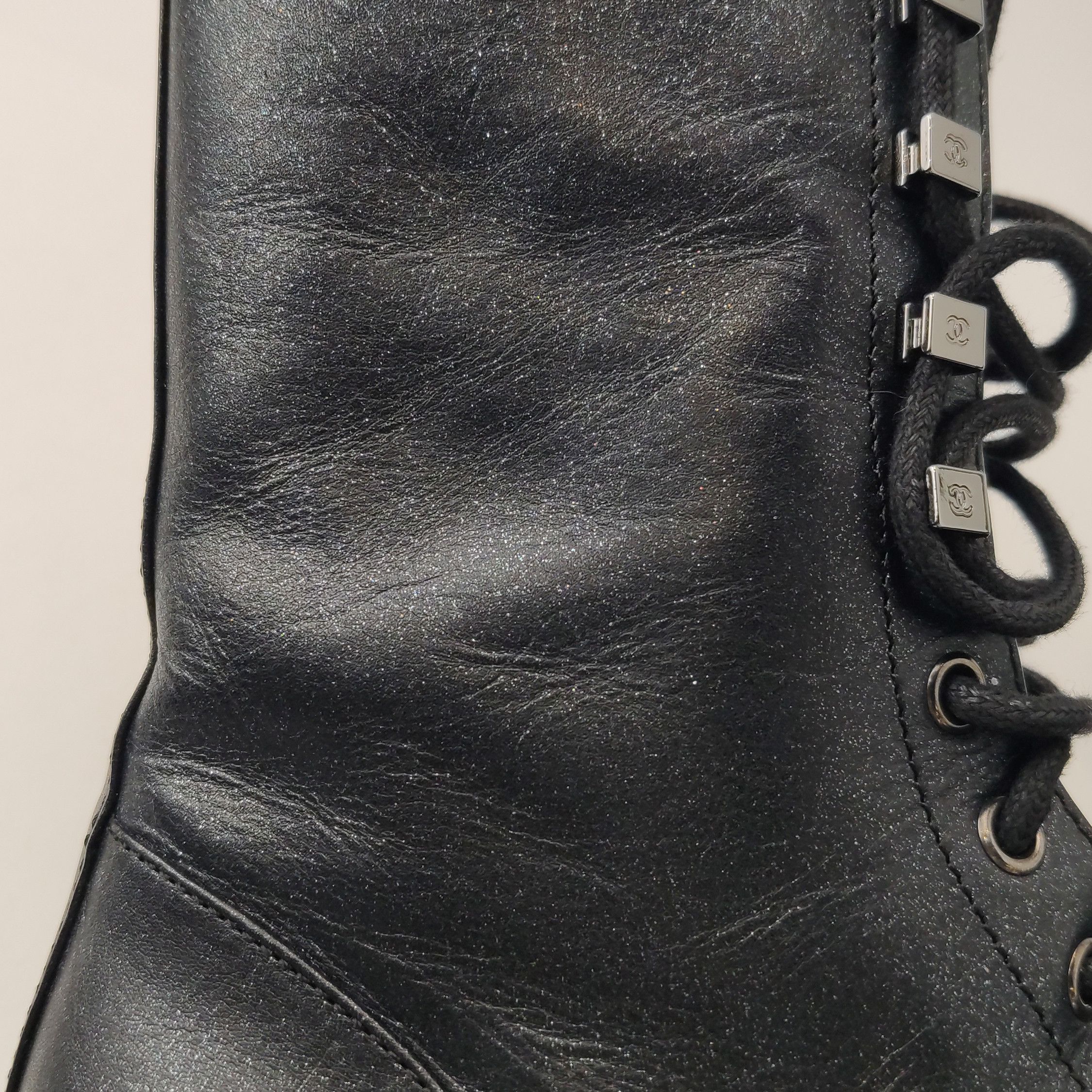 Chanel Chanel Women 6 Boots Size US 6 / IT 36 - 16 Thumbnail