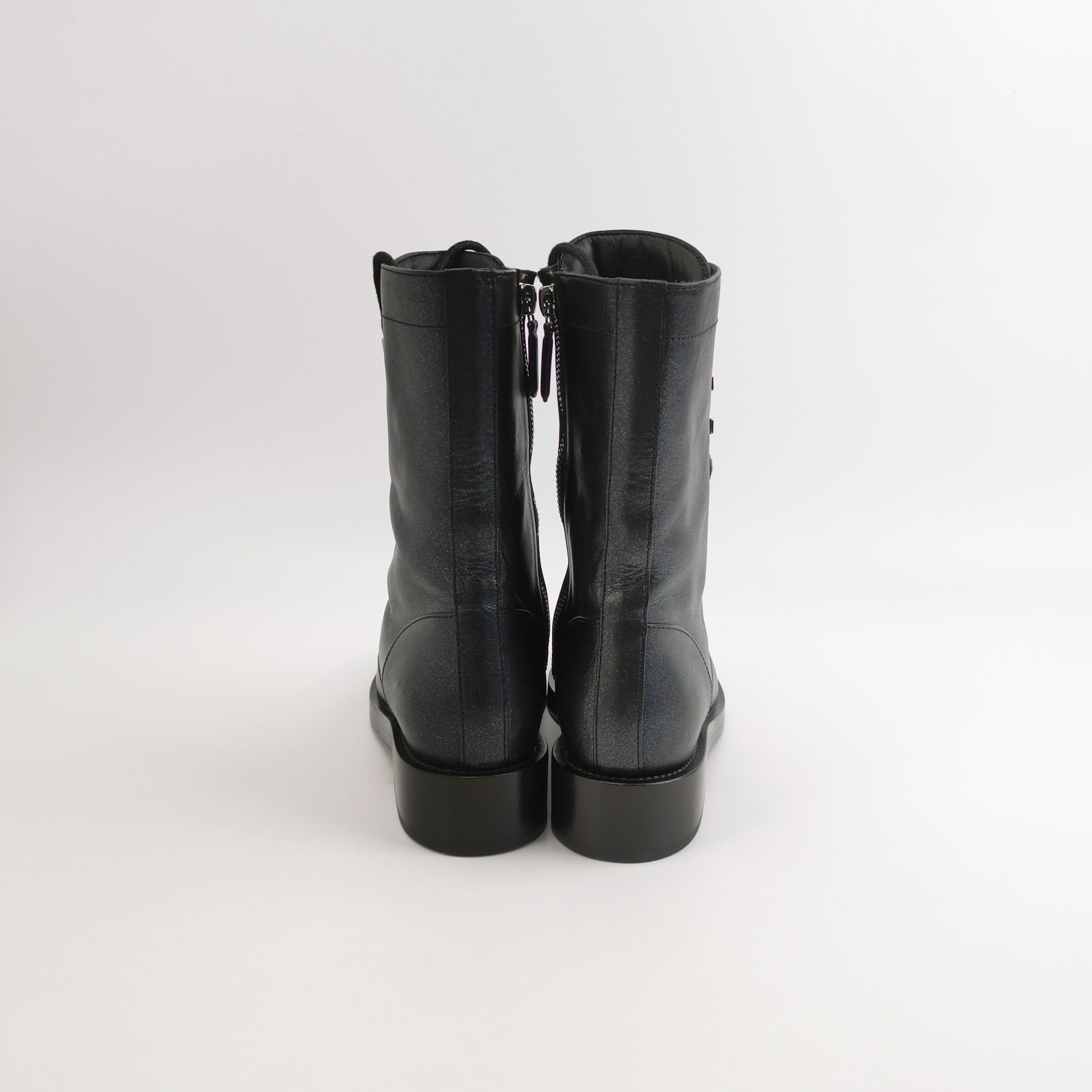 Chanel Chanel Women 6 Boots Size US 6 / IT 36 - 4 Thumbnail